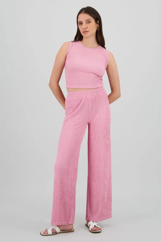 Pantalon textura amplio sold by Shasa