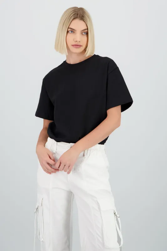 Playera oversize manga corta cuello redondo sold by Shasa