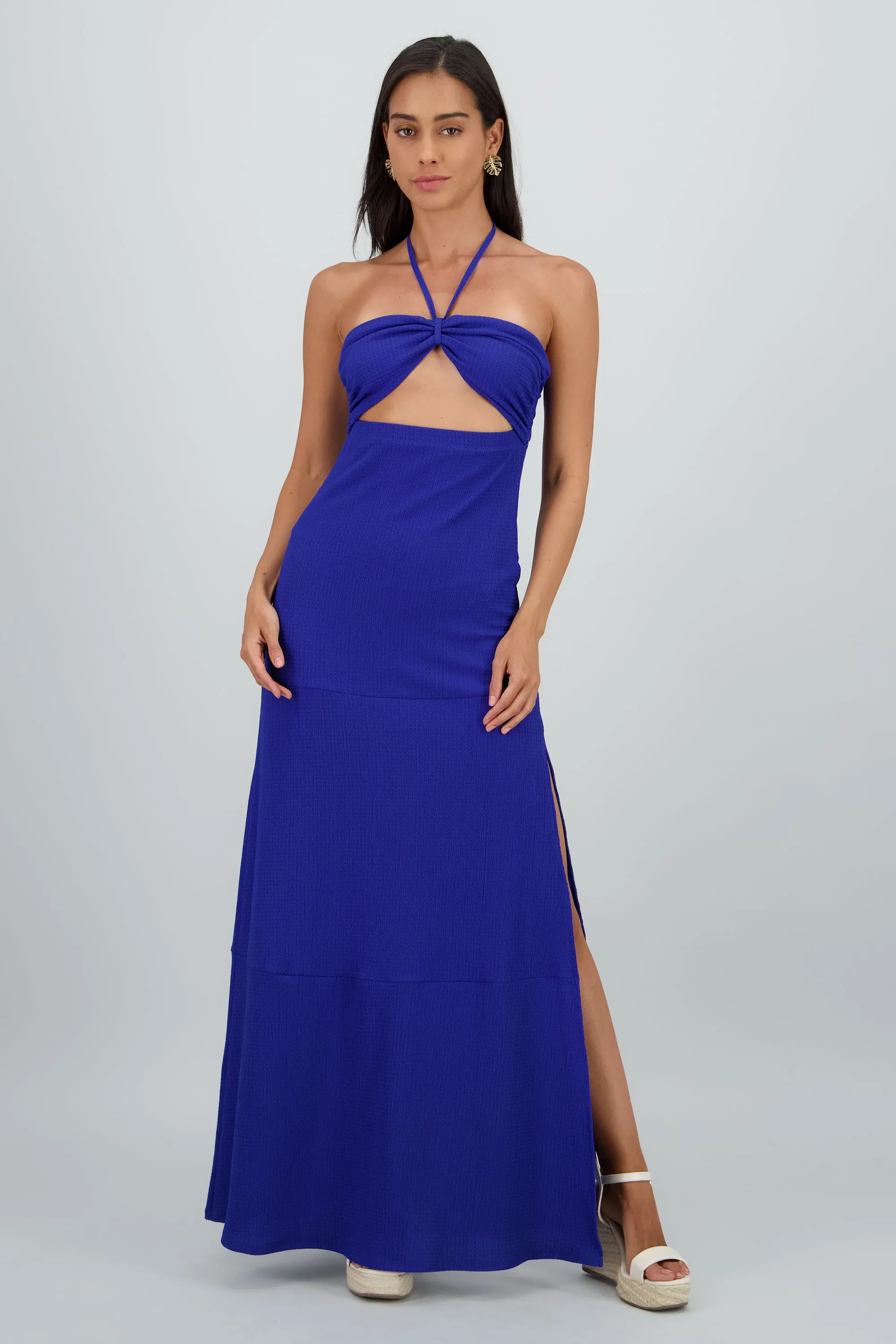 Vestido maxi halter textura cutout sold by Shasa