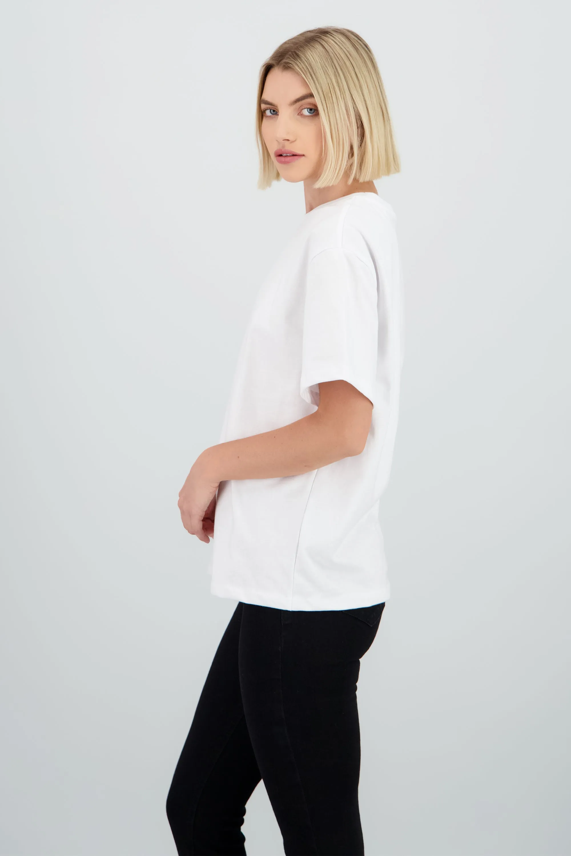 Playera oversize manga corta cuello redondo sold by Shasa product image thumbnail 3