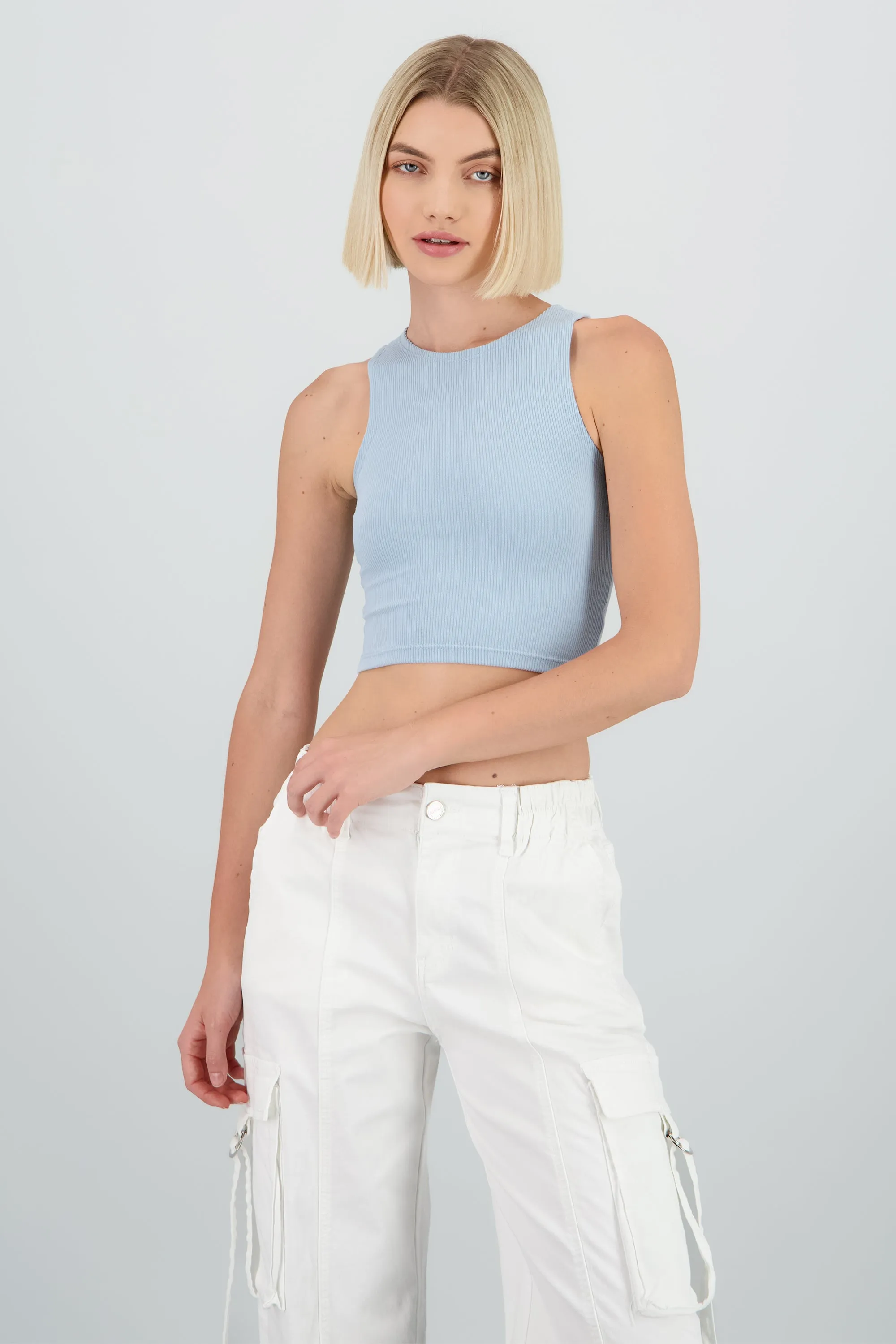 Top corto rib sin manga sold by Shasa product image thumbnail 2