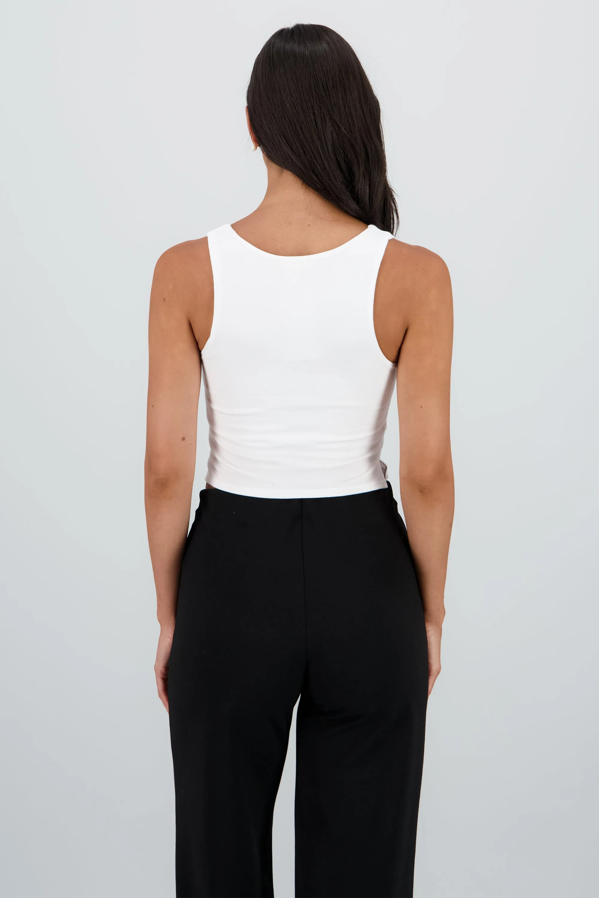 Top liso con escote cuadrado sold by Shasa product image thumbnail 4