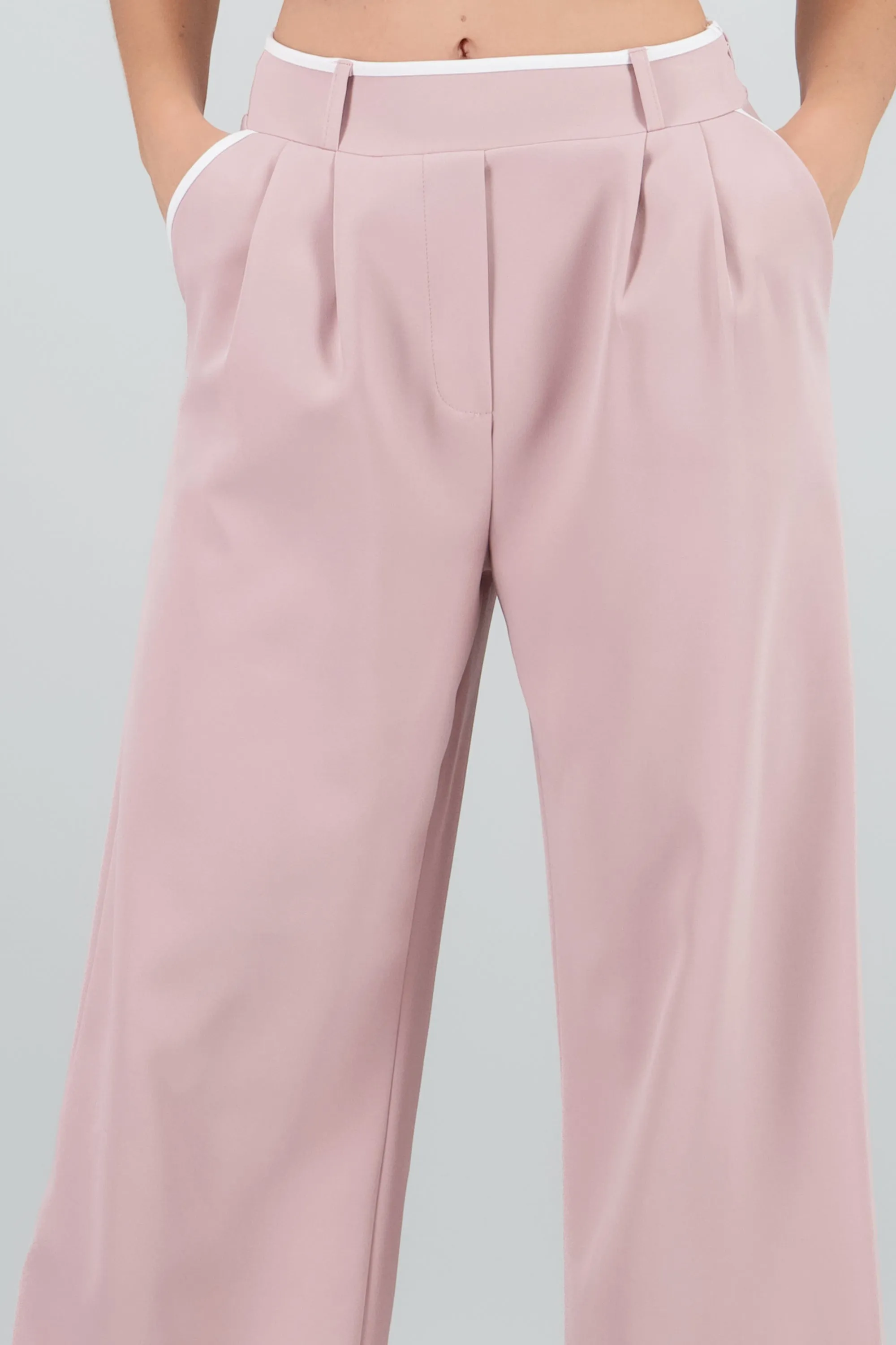 Pantalon sastre con pinza detalle contraste Hyp sold by Shasa product image thumbnail 5