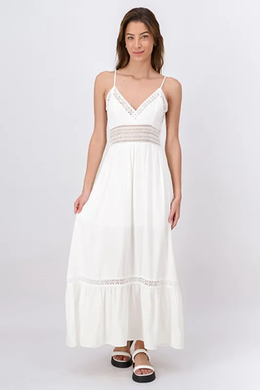 Vestido Maxi Detalles Crochet sold by Shasa