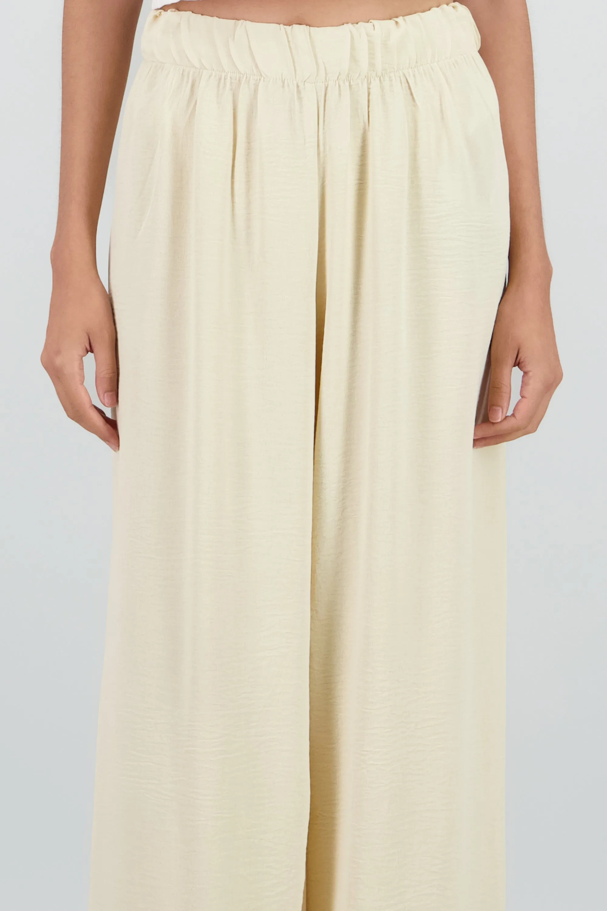 Pantalon detalle resorte fluido sold by Shasa product image thumbnail 5