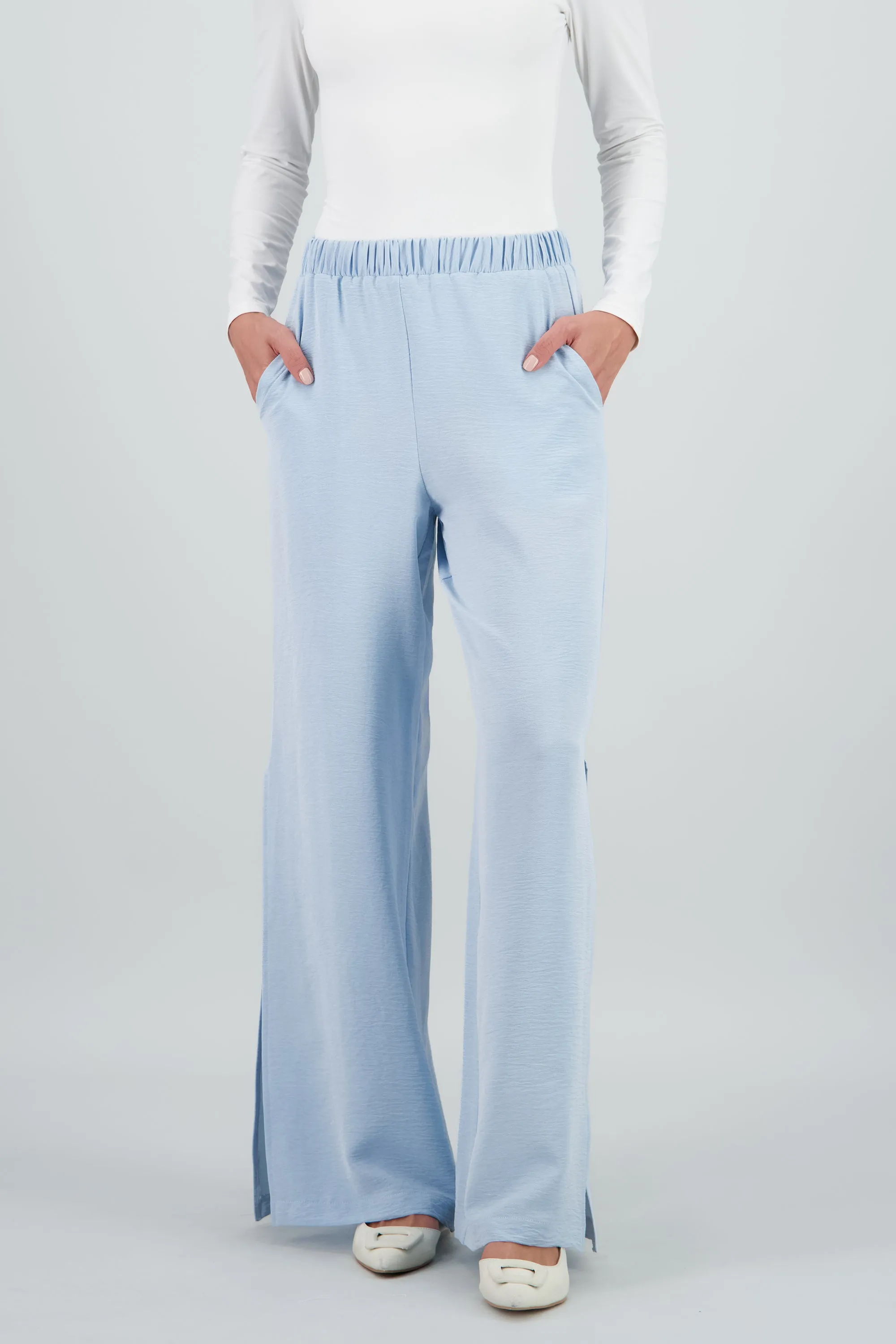 Pantalon fluido resorte detalle textura sold by Shasa product image thumbnail 2