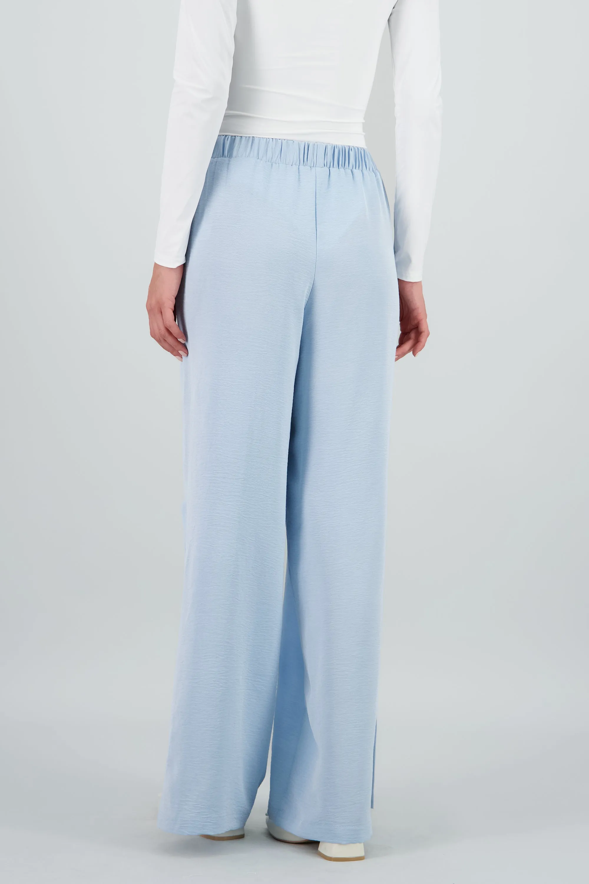 Pantalon fluido resorte detalle textura sold by Shasa product image thumbnail 4