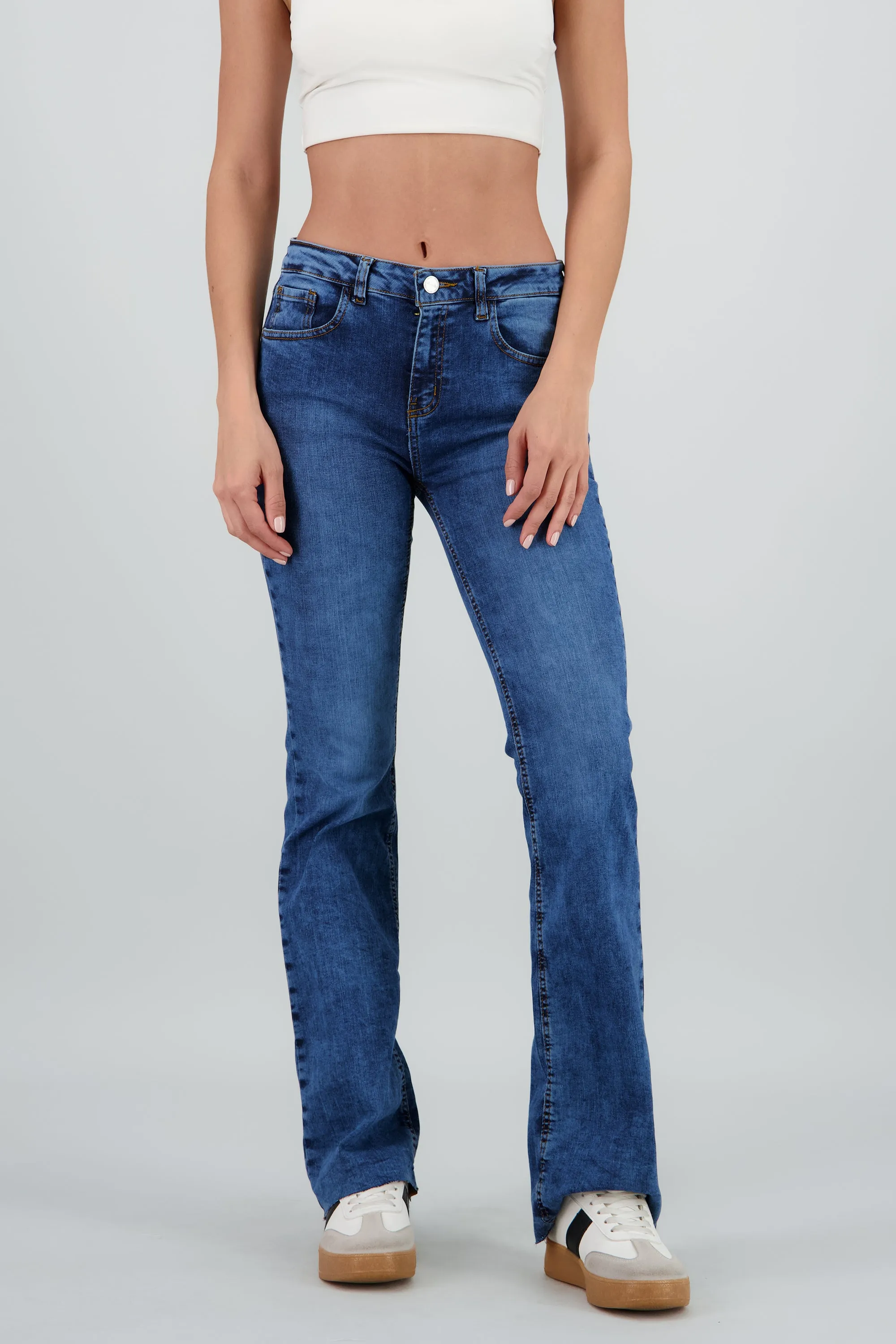 Jeans flare regular waist sold by Shasa product image thumbnail 2