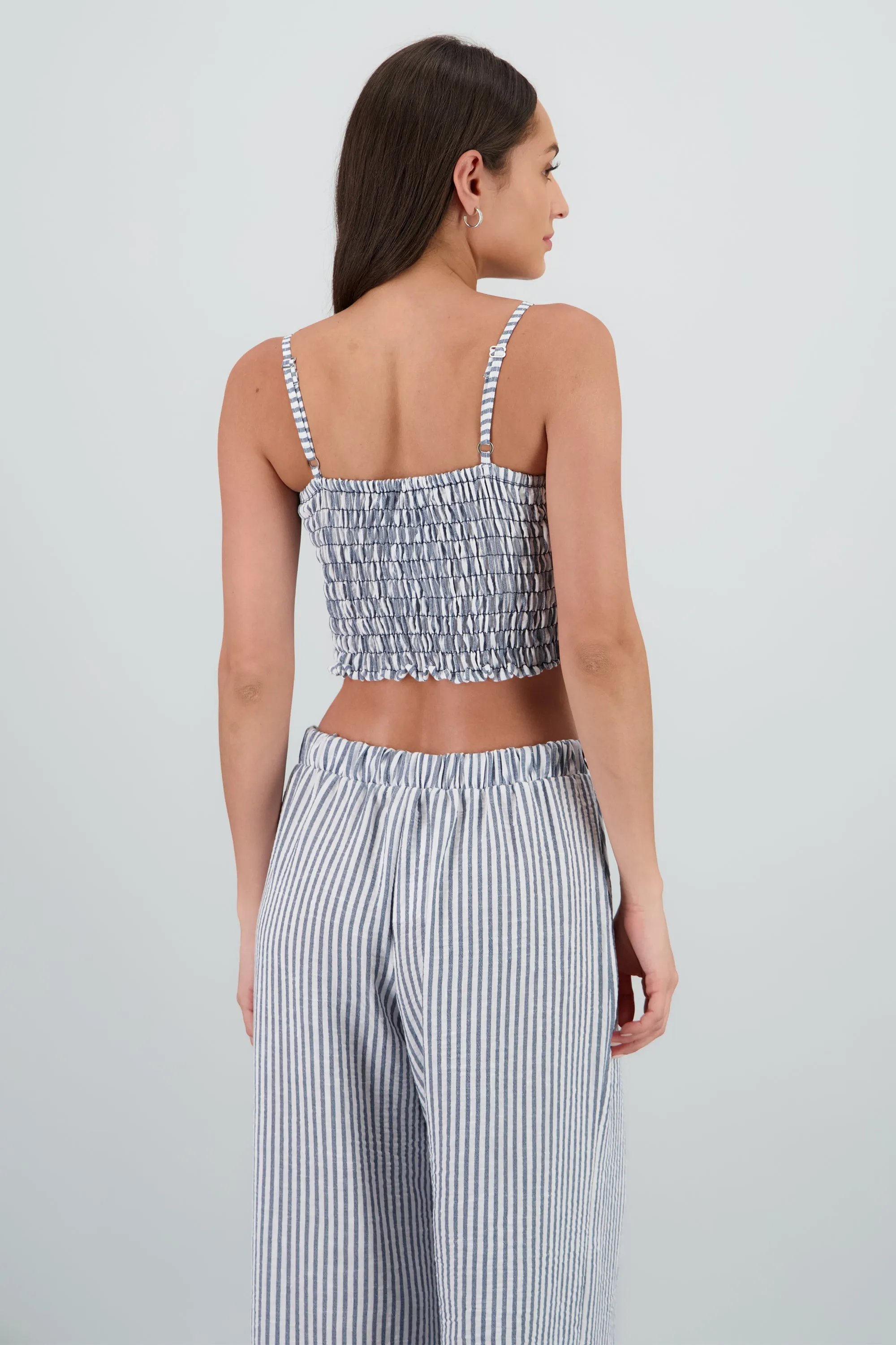 Top recto tirantes detalle bordado sold by Shasa product image thumbnail 4