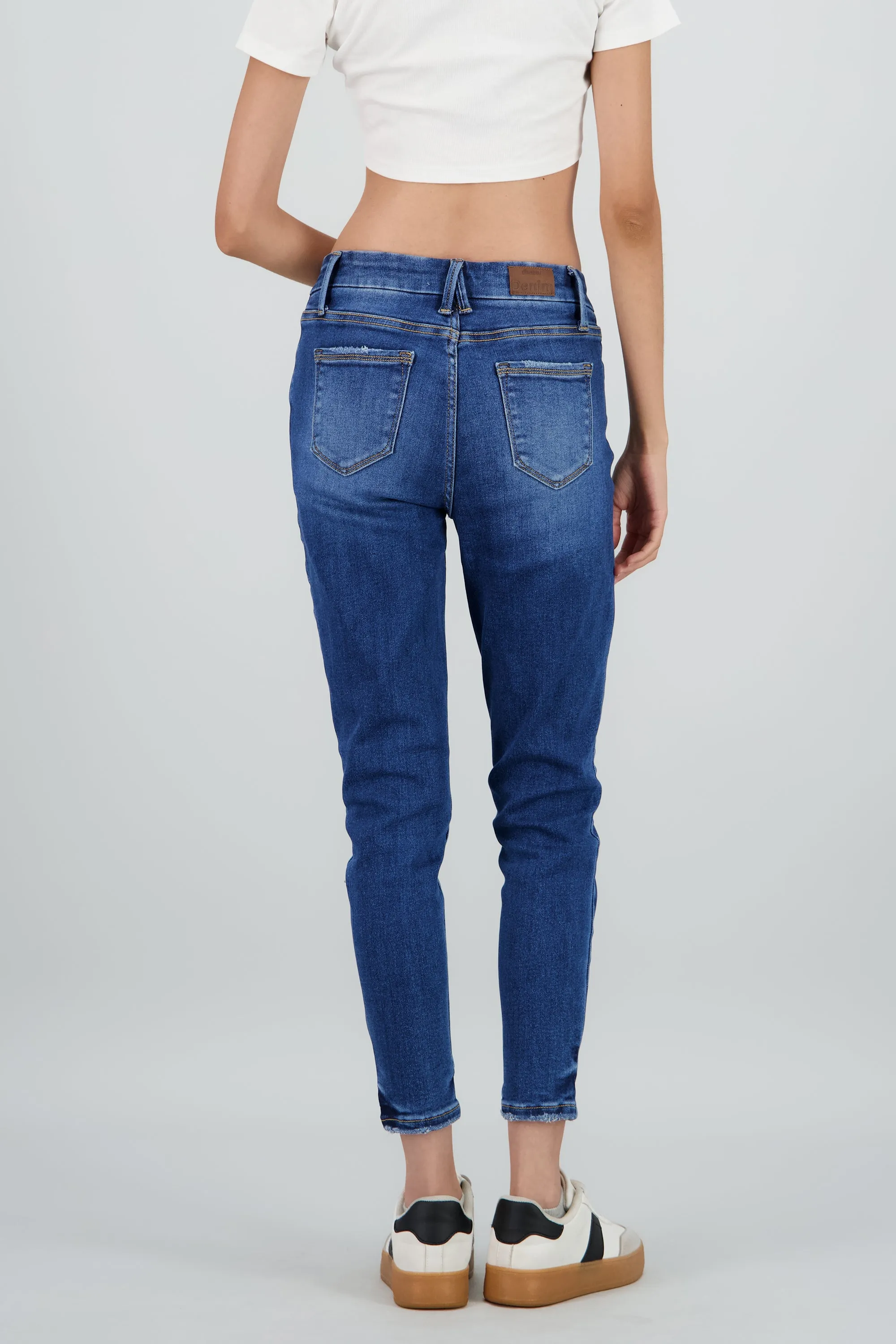 Jeans skinny mid rise sold by Shasa product image thumbnail 4
