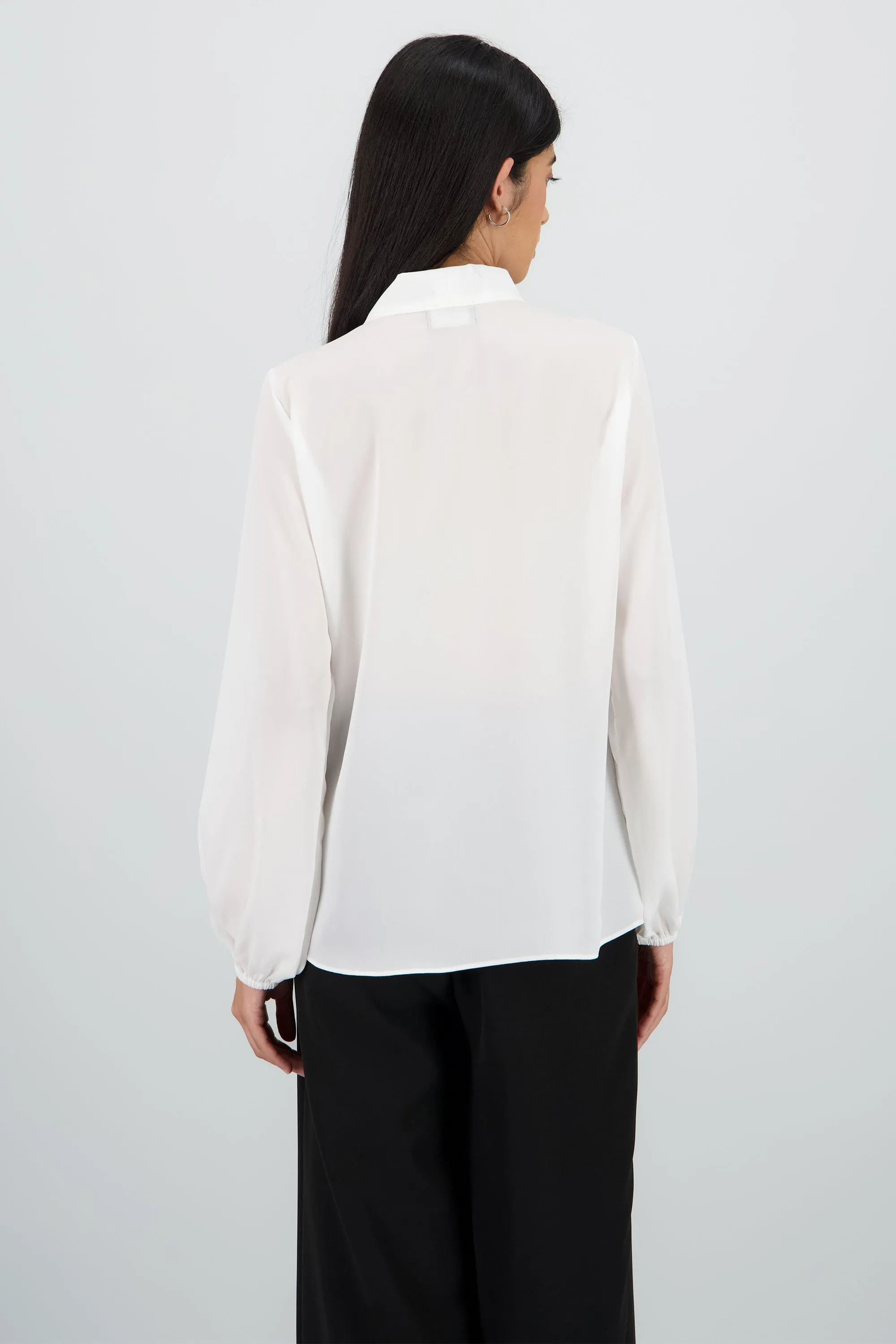 Blusa manga larga ligera bufanda sold by Shasa product image thumbnail 4