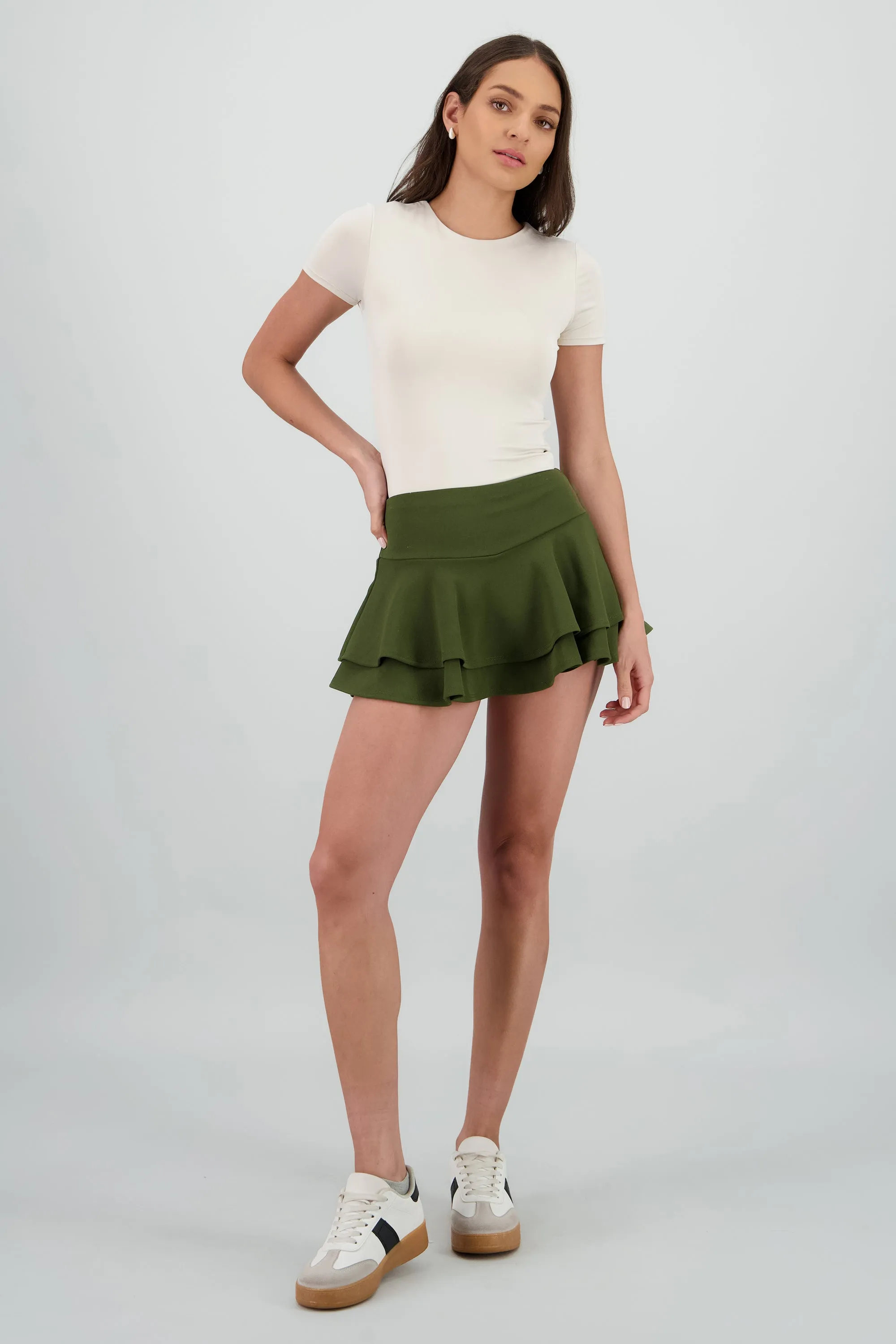 Falda triple olan sold by Shasa