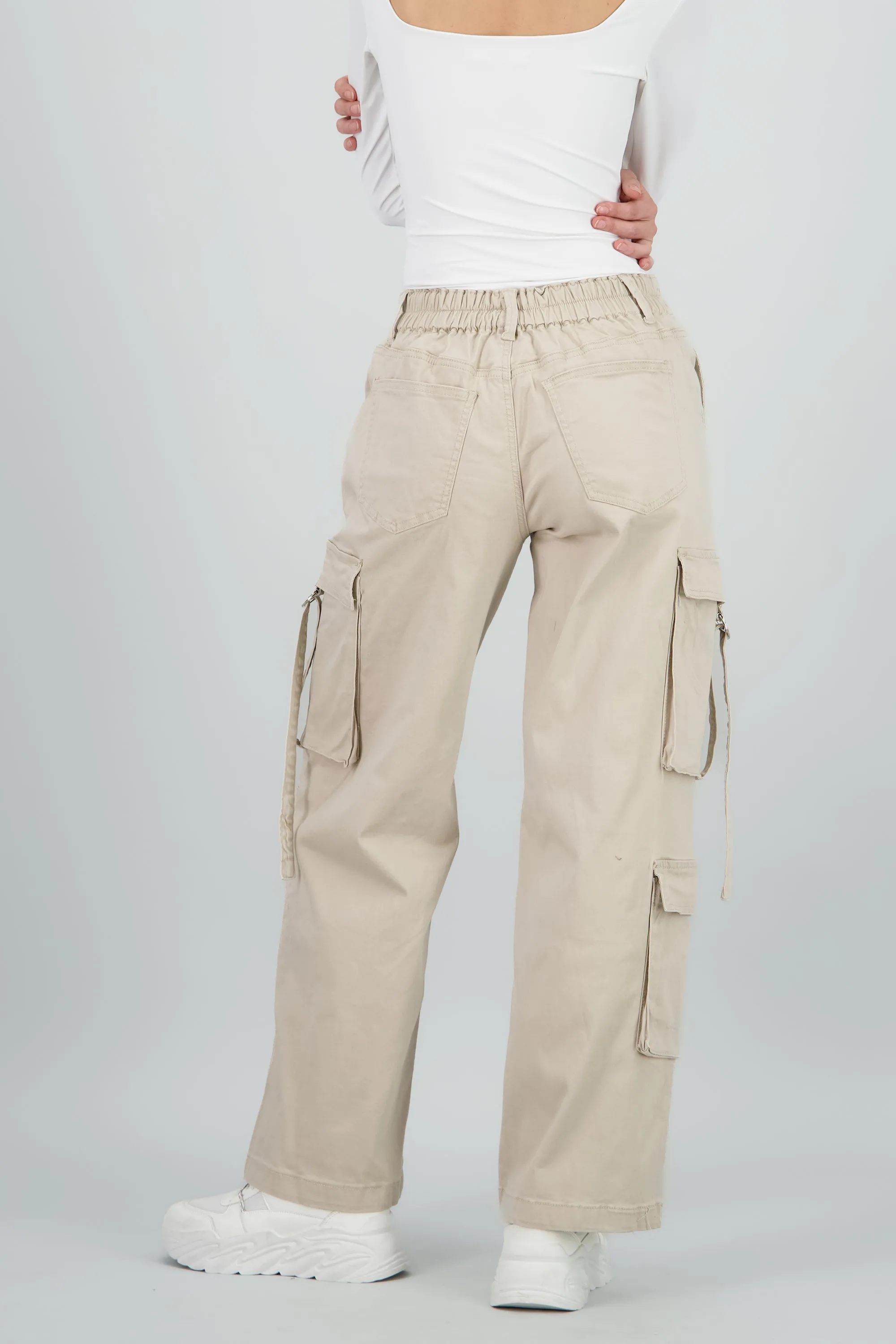 Pantalón cargo con jaretas sold by Shasa product image thumbnail 4