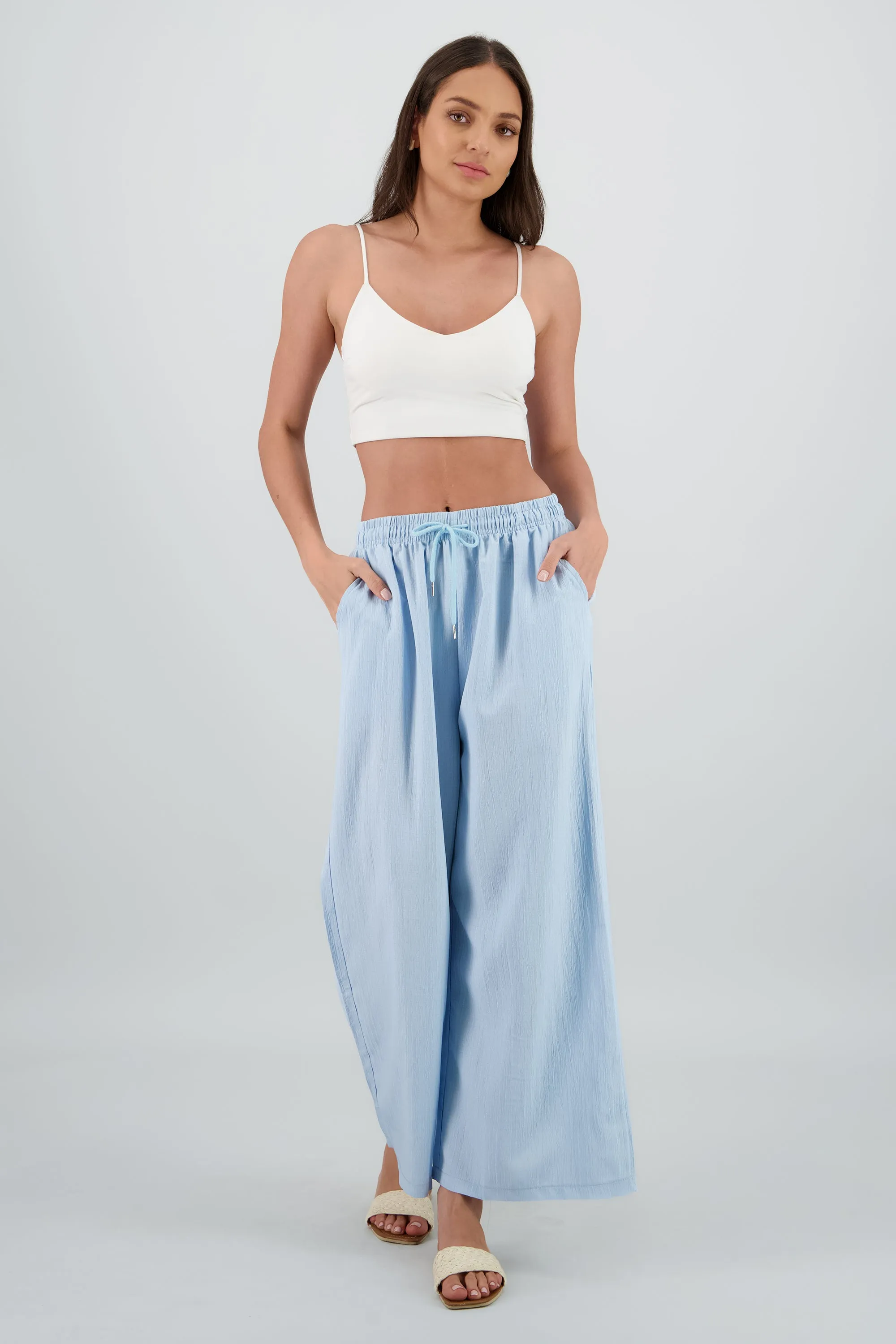 Pantalon recto textura sold by Shasa