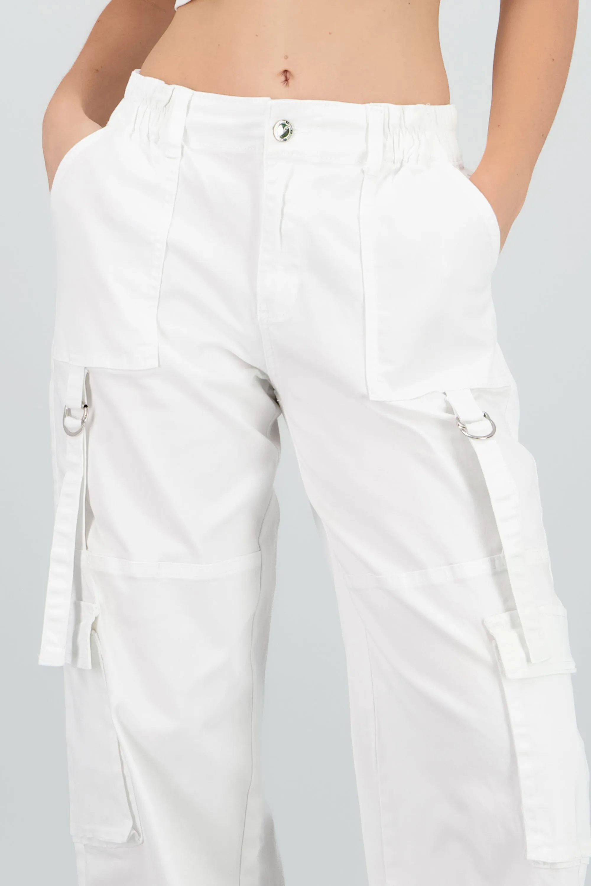 Pantalón cargo 3 bolsas tiras sold by Shasa product image thumbnail 5