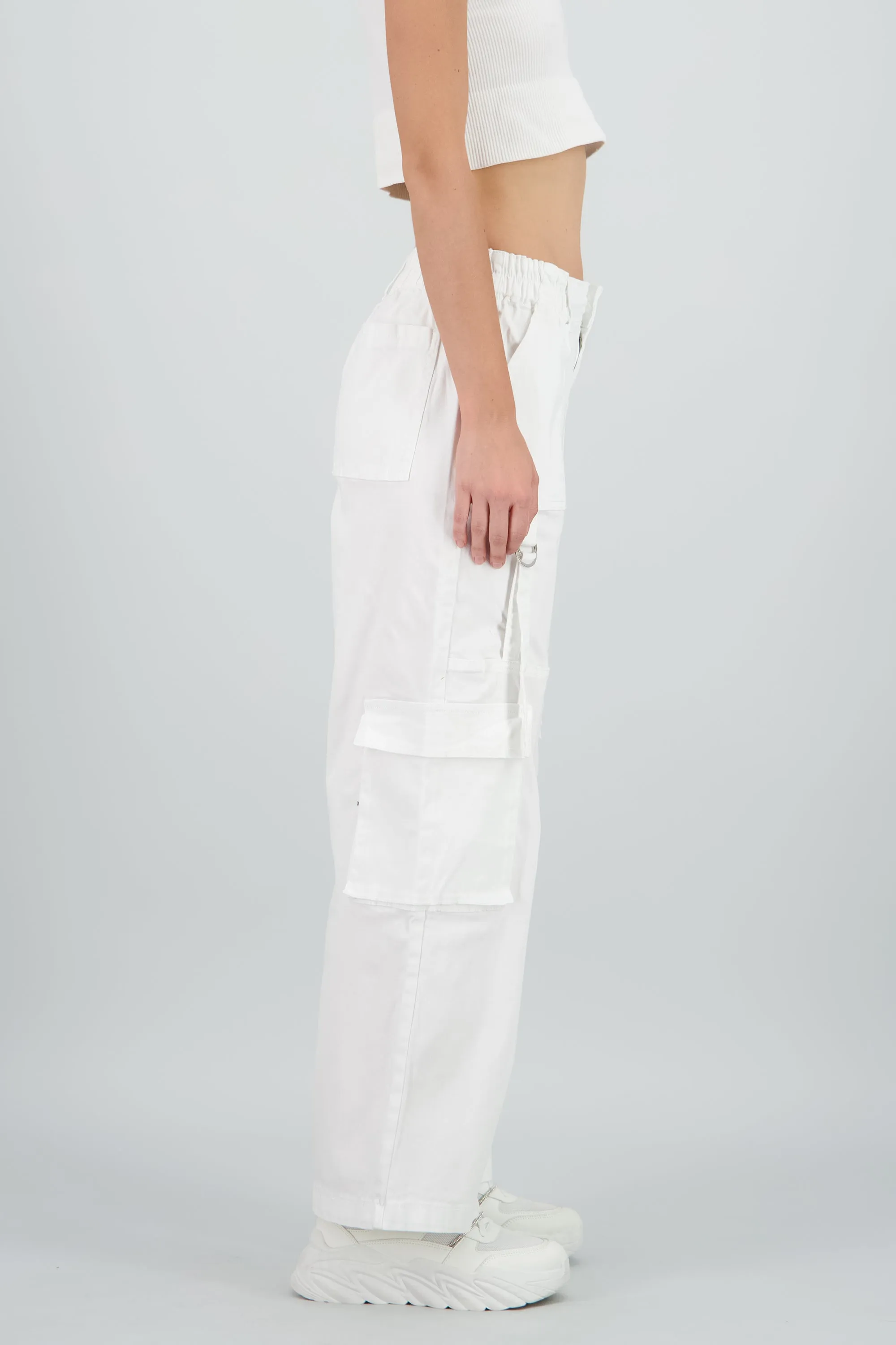 Pantalón cargo 3 bolsas tiras sold by Shasa product image thumbnail 3