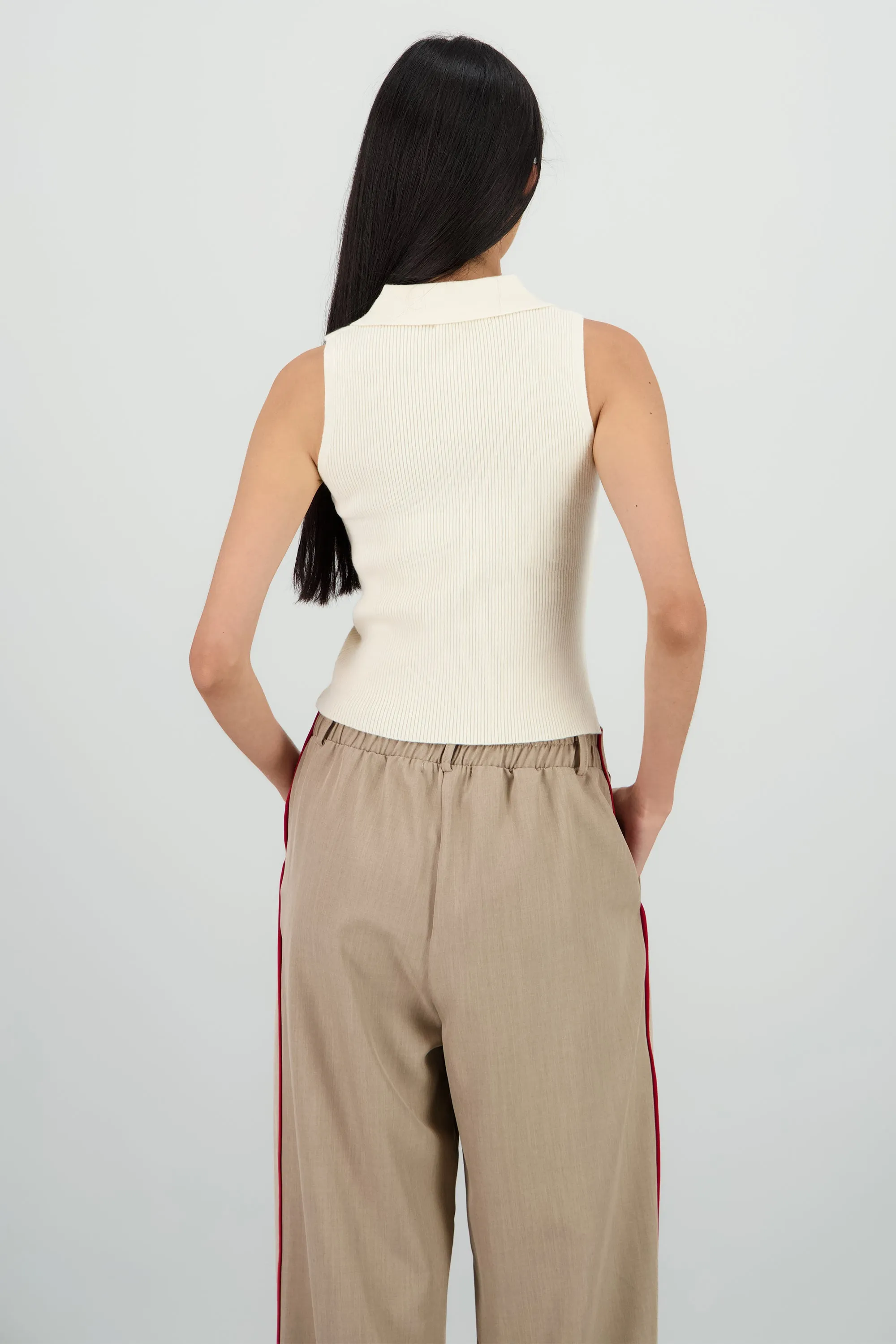 Top tejido cuello polo sin mangas sold by Shasa product image thumbnail 4