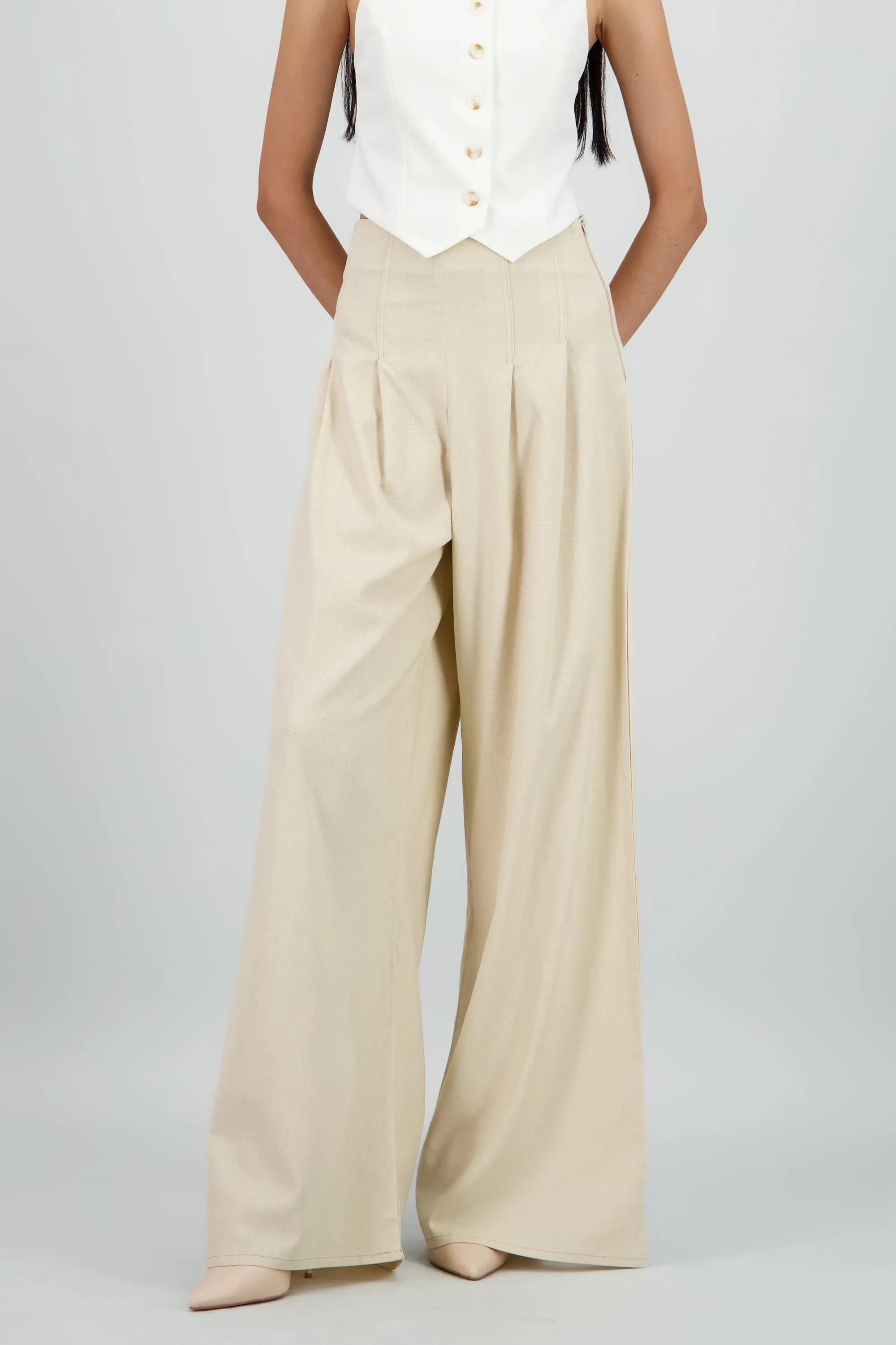 Pantalon wide leg sold by Shasa product image thumbnail 2