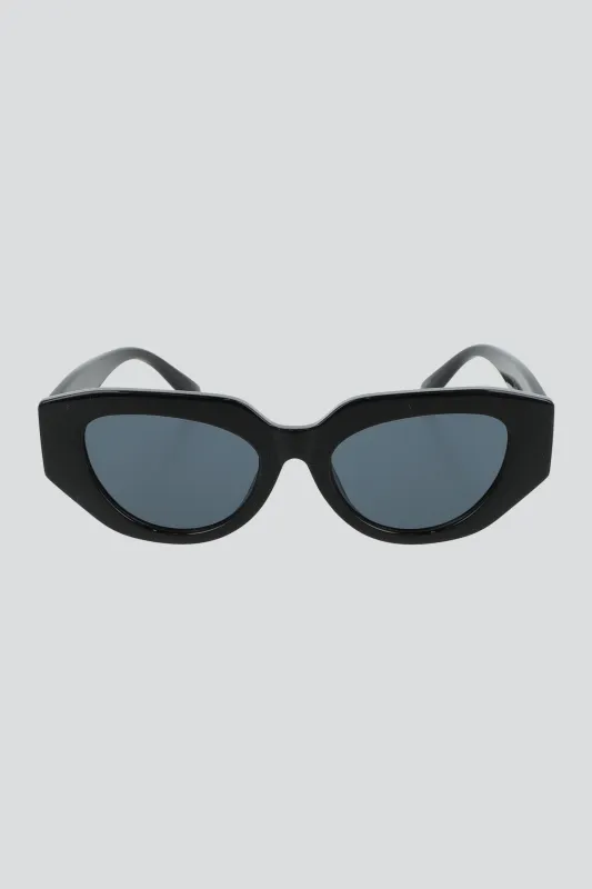 Lentes cateye gruesos sold by Shasa
