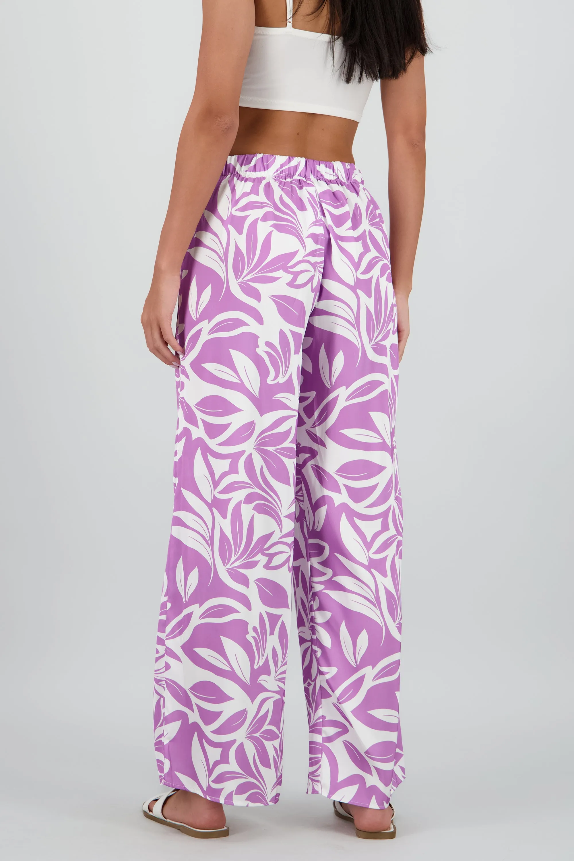 Pantalon wide leg satin estampado flores sold by Shasa product image thumbnail 4