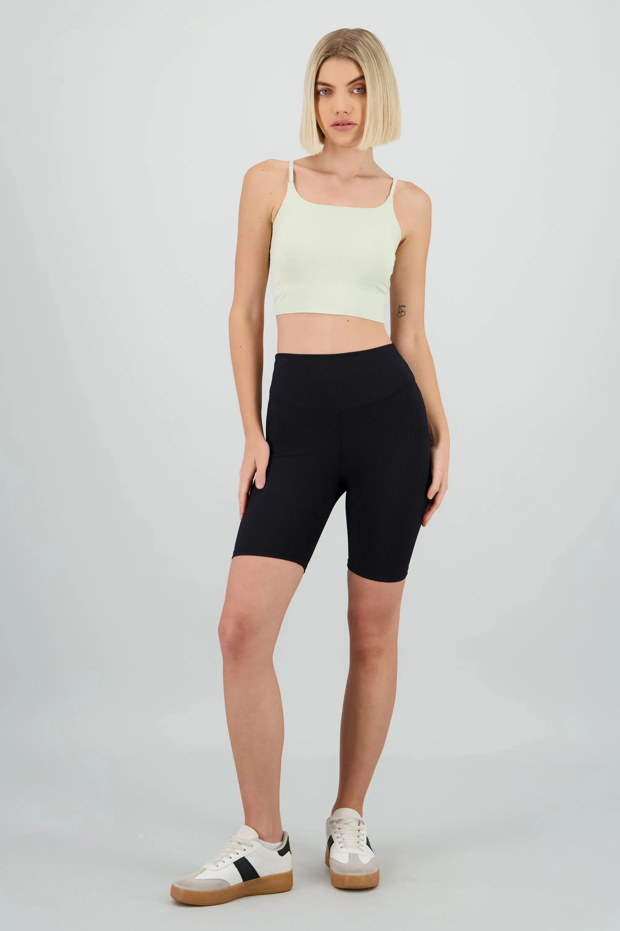 Short biker push up sold by Shasa