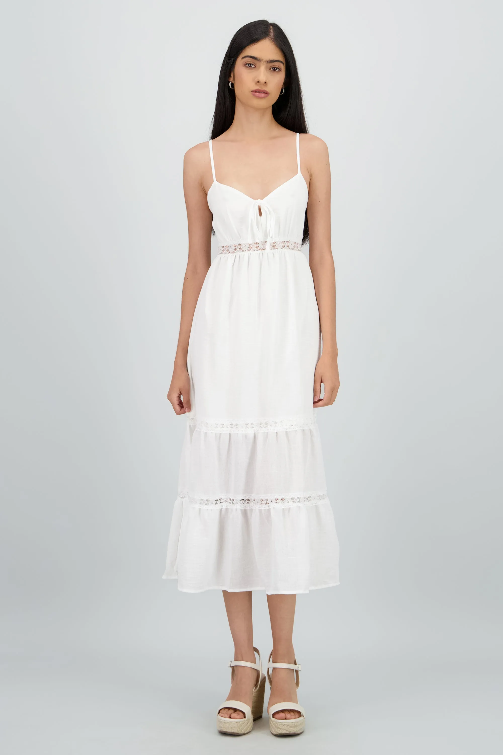 Vestido detalle encaje sold by Shasa