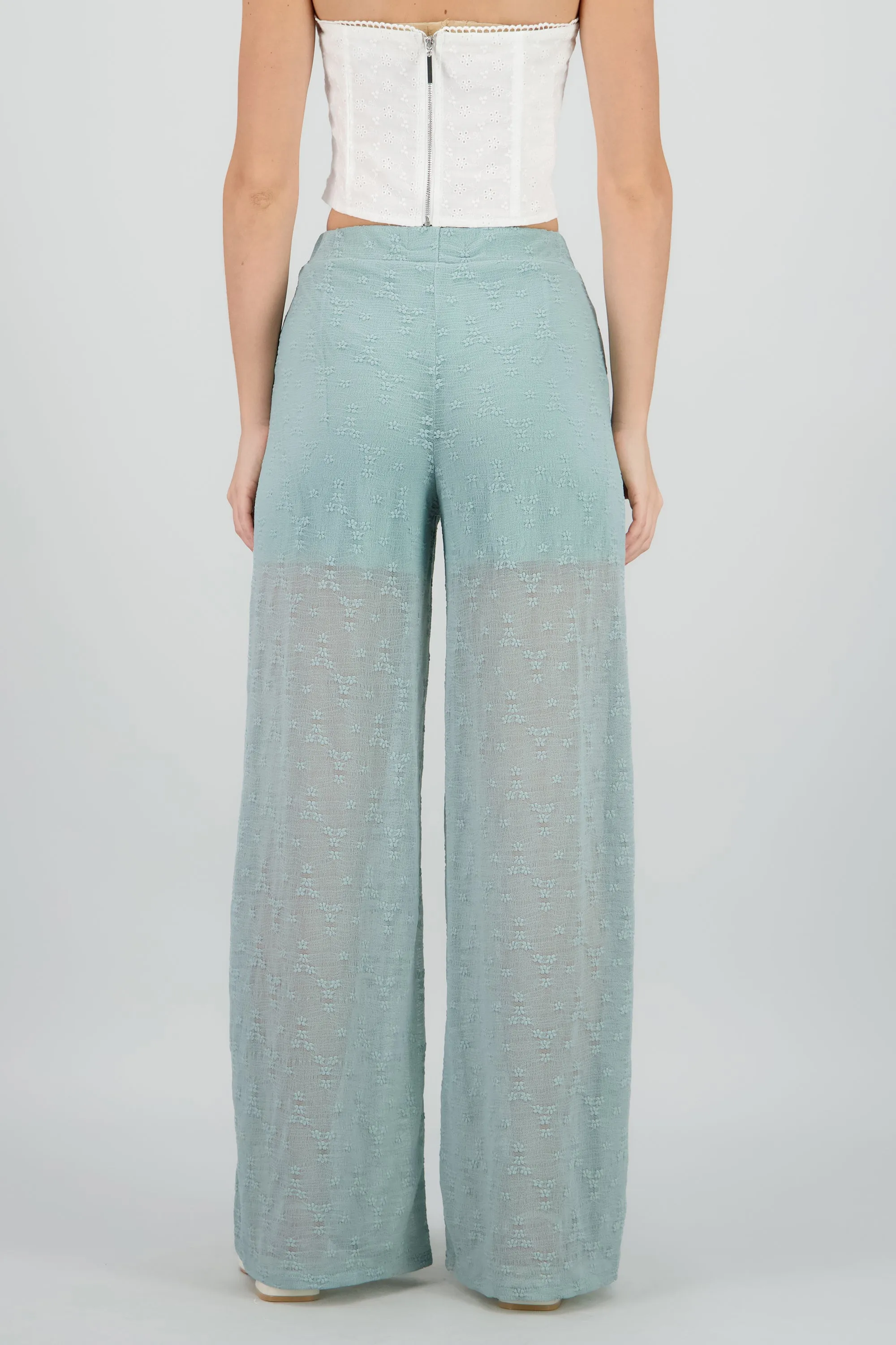 Pantalon amplio detalle bordado sold by Shasa product image thumbnail 4