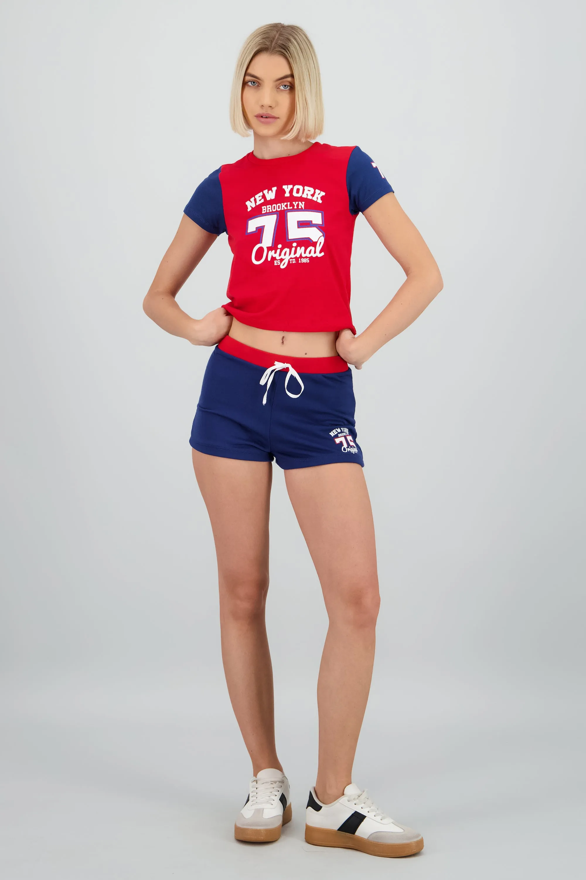 Short corto color block estampado sold by Shasa