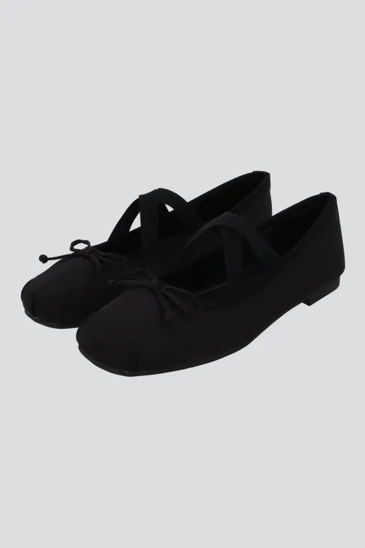 Ballerina satinada elastico cruzado sold by Shasa