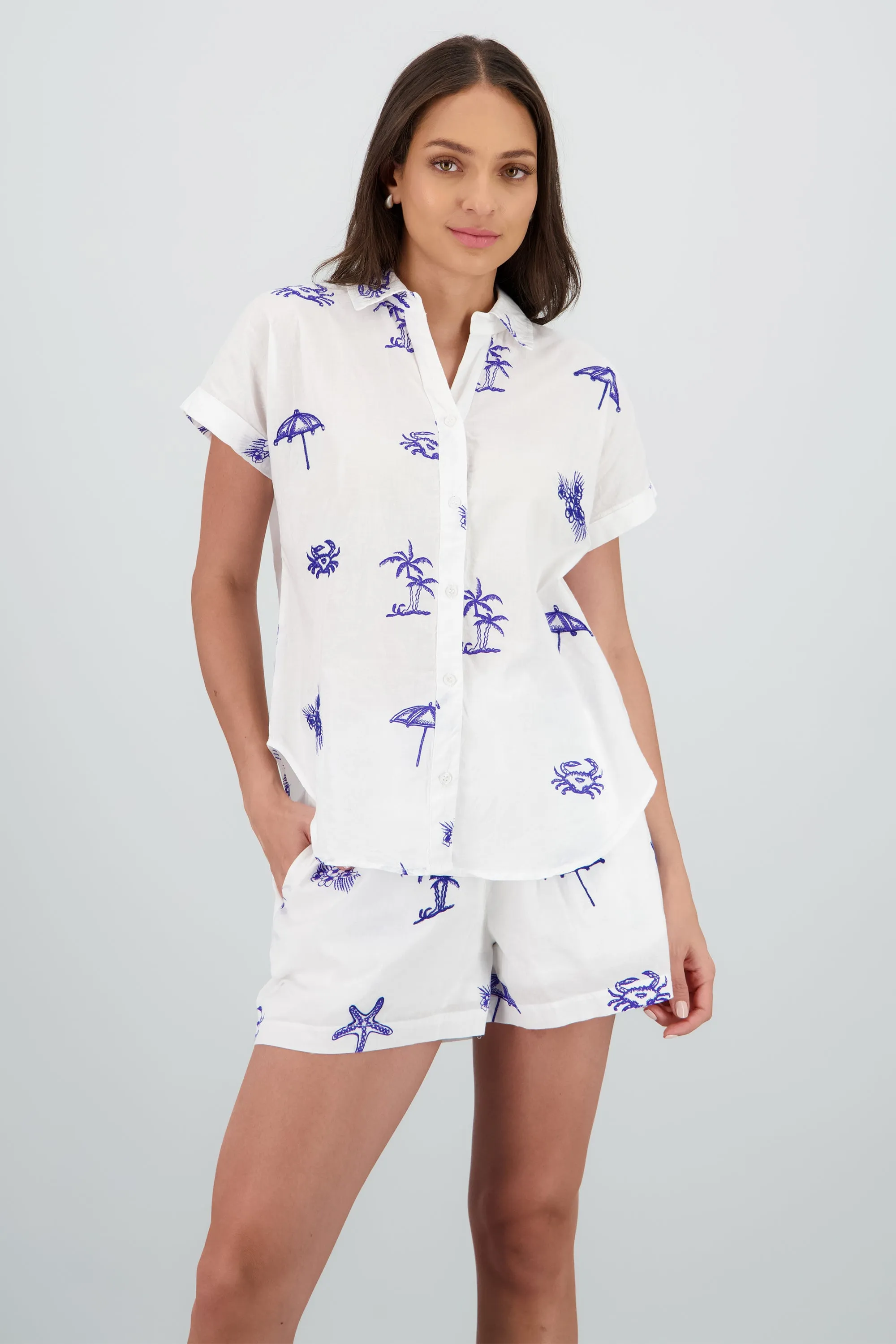 Camisa manga corta bordado sold by Shasa