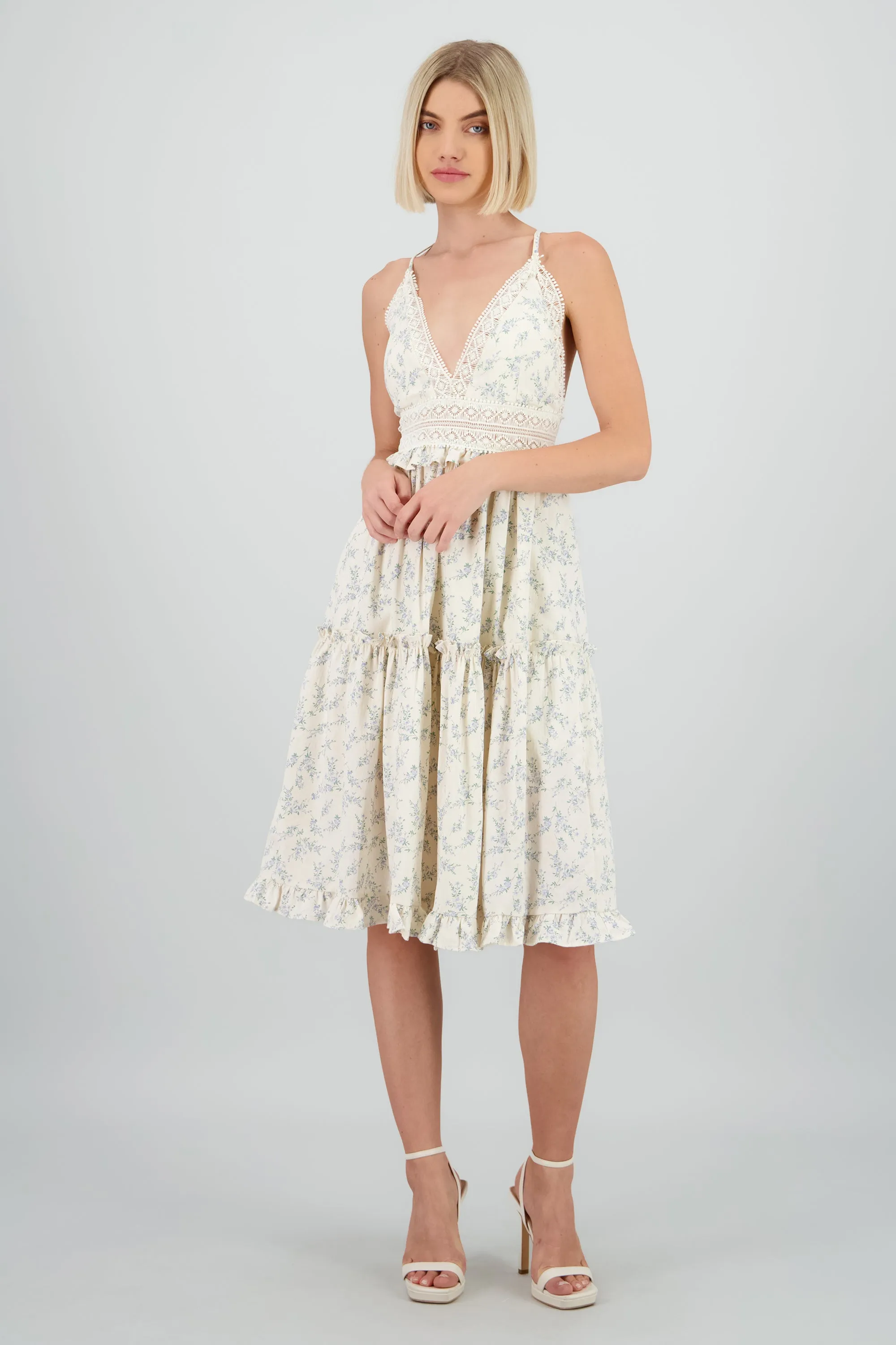 Vestido maxi flores con crochet sold by Shasa product image thumbnail 2