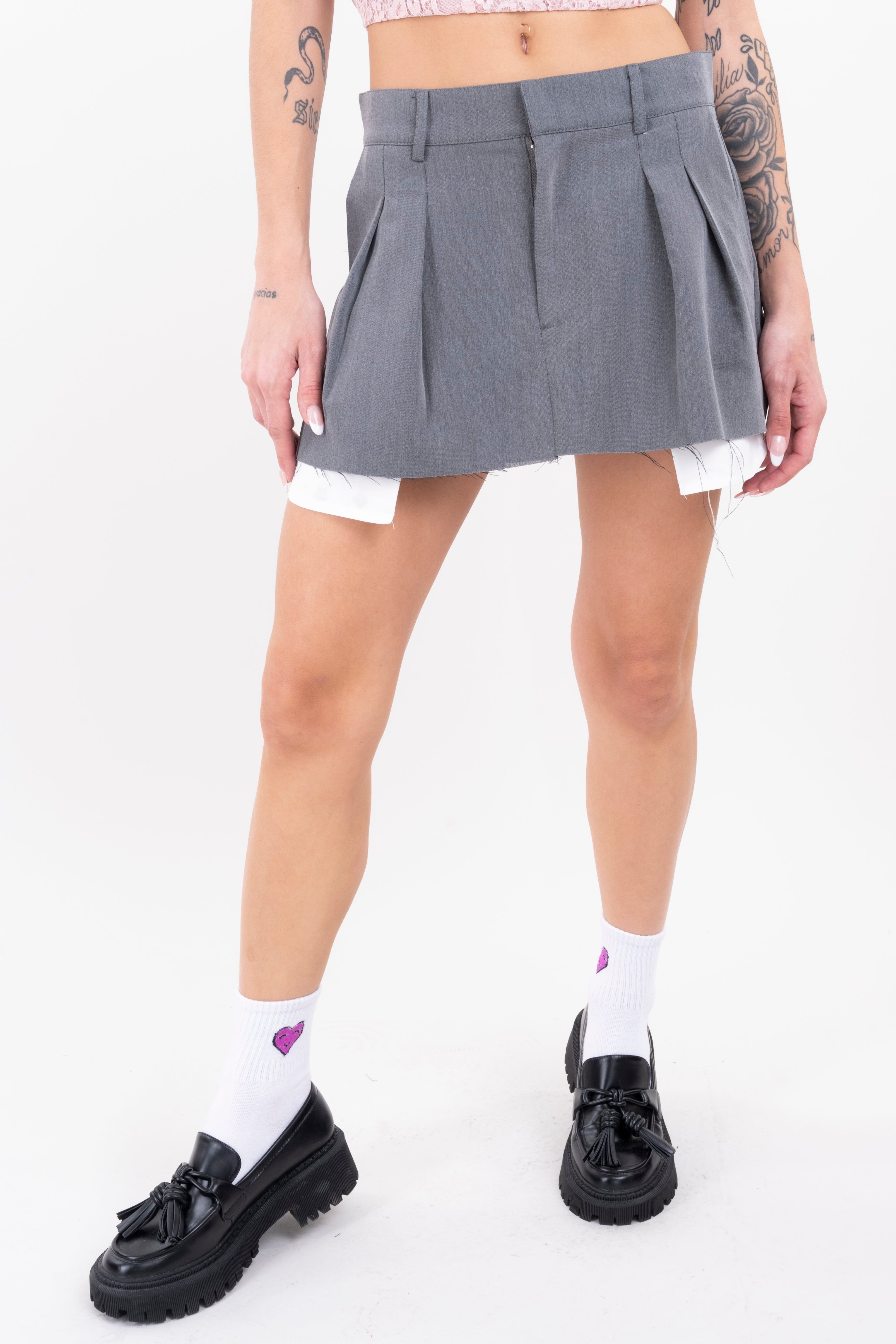 Falda mini tableada monocolor sold by Shasa product image thumbnail 5