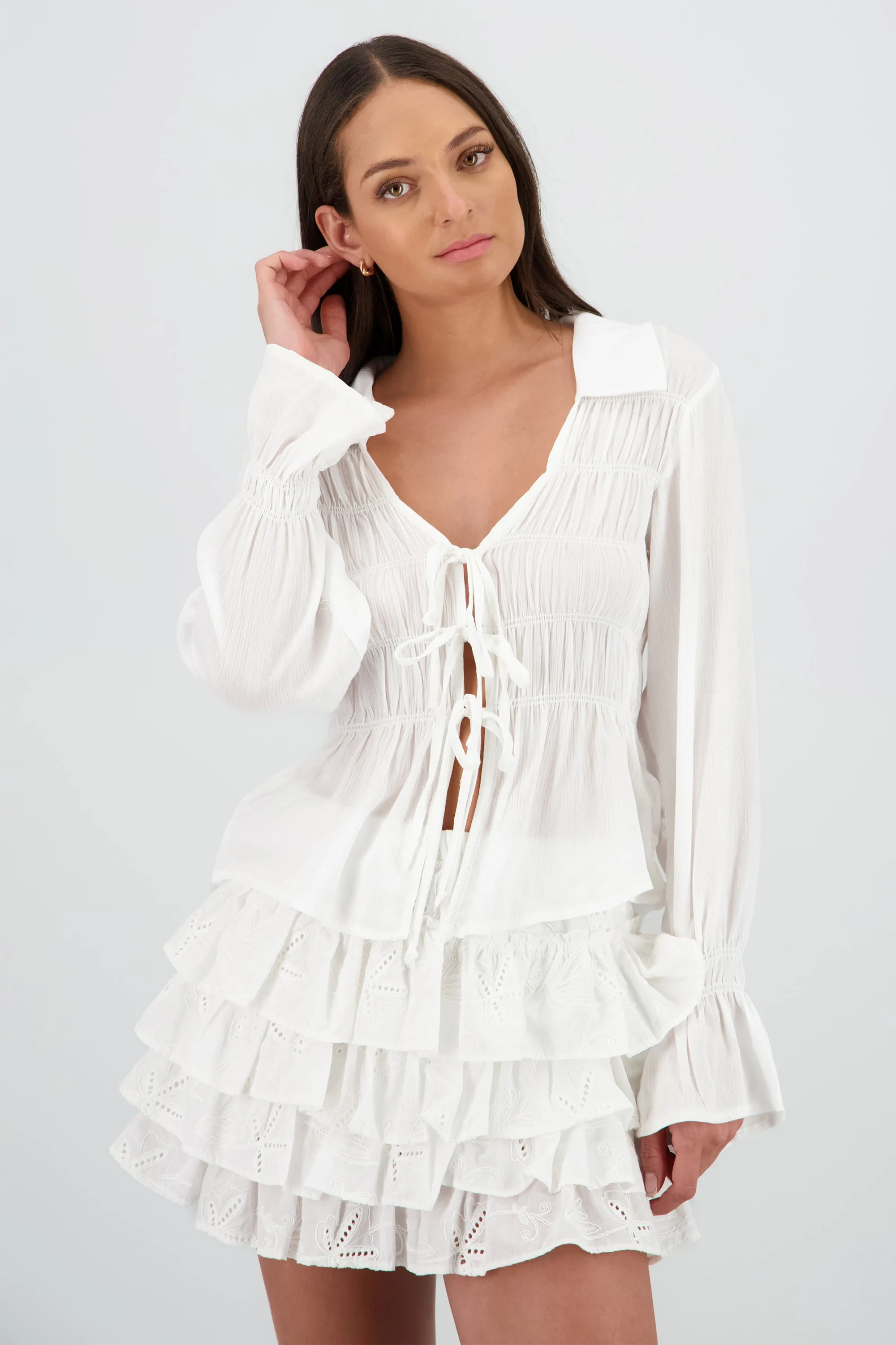 Blusa manga larga amarre smock ligera sold by Shasa product image thumbnail 2