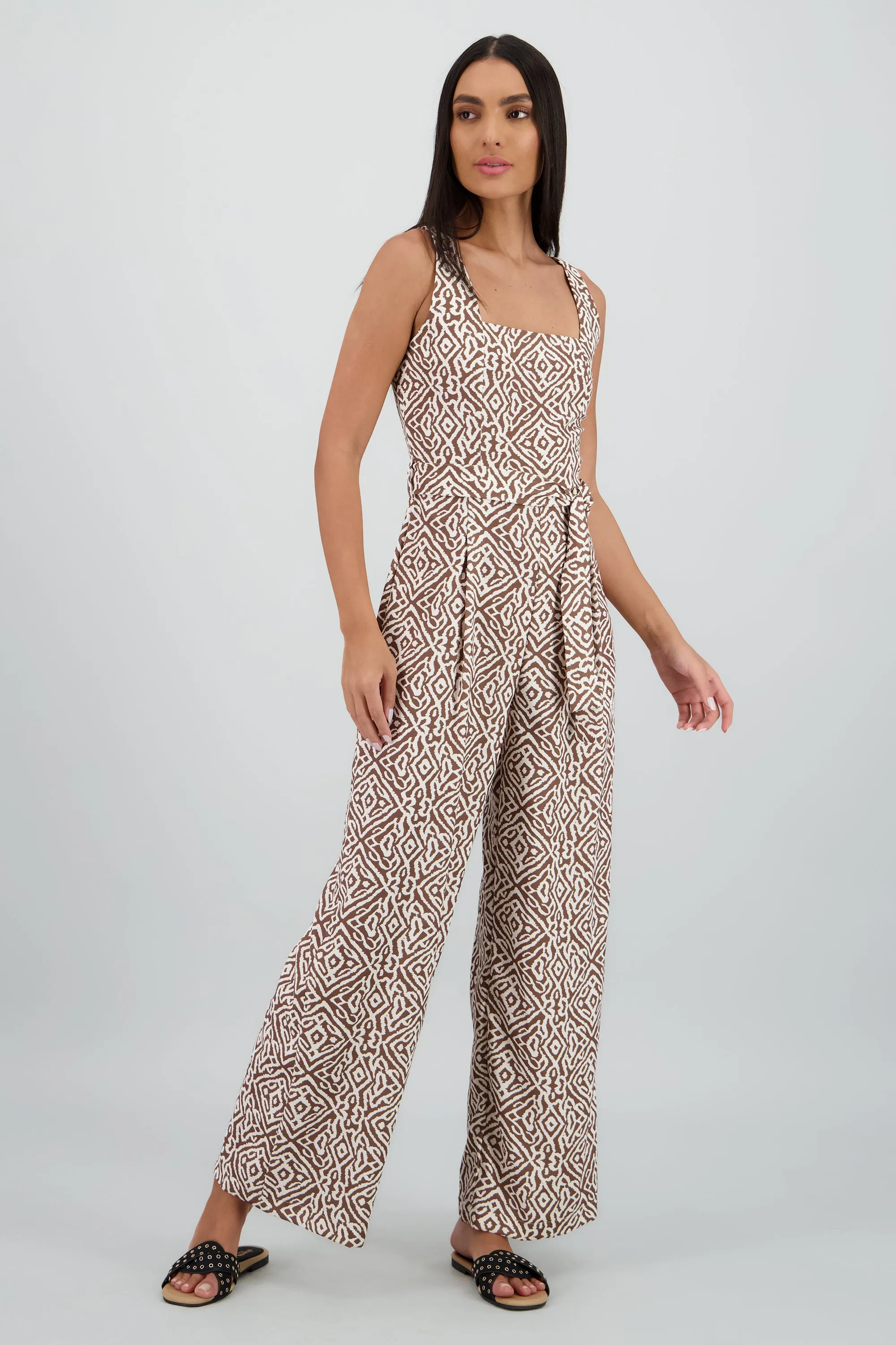 Jumpsuit tirantes gruesos escote cuadrado sold by Shasa product image thumbnail 2
