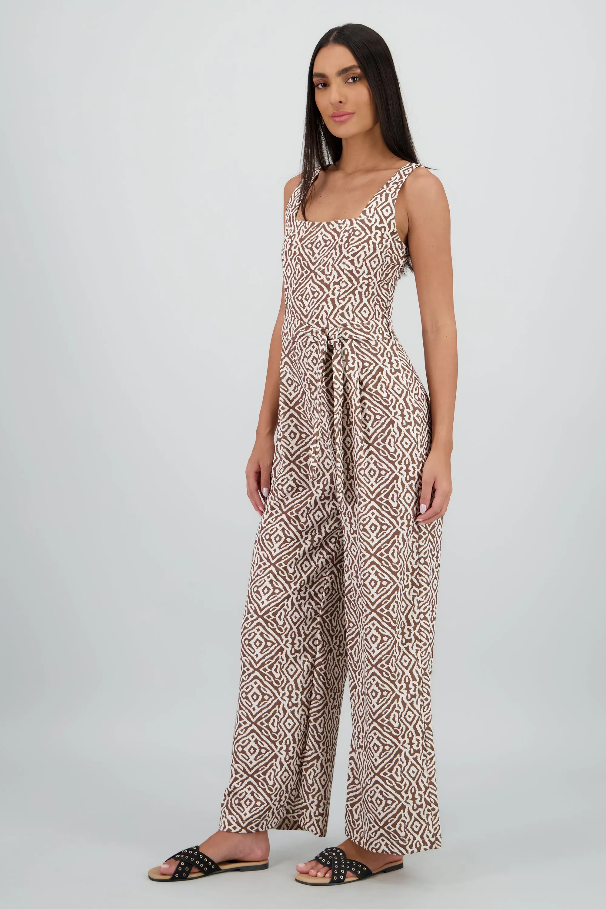 Jumpsuit tirantes gruesos escote cuadrado sold by Shasa product image thumbnail 3