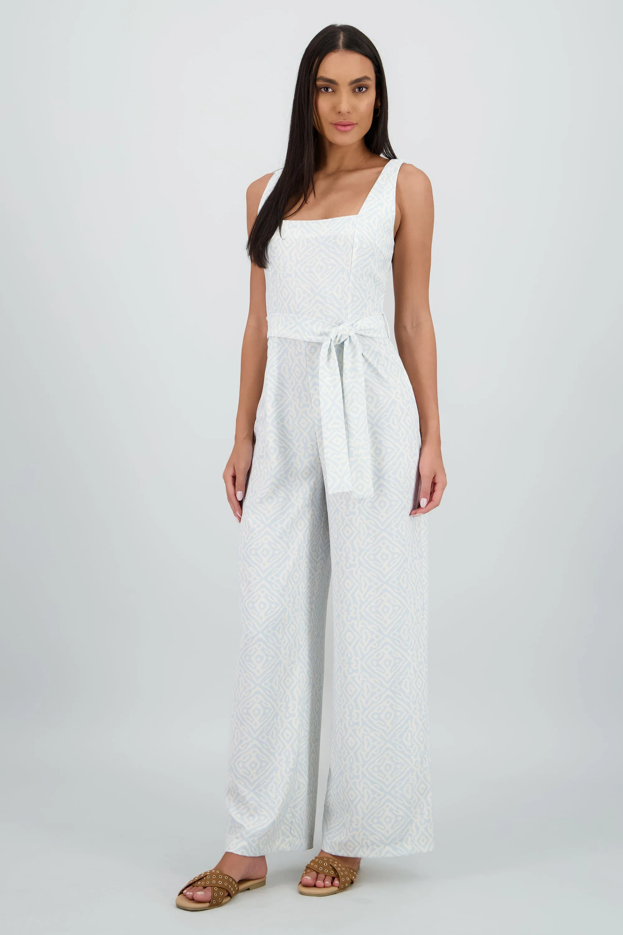 Jumpsuit tirantes gruesos escote cuadrado sold by Shasa product image thumbnail 2