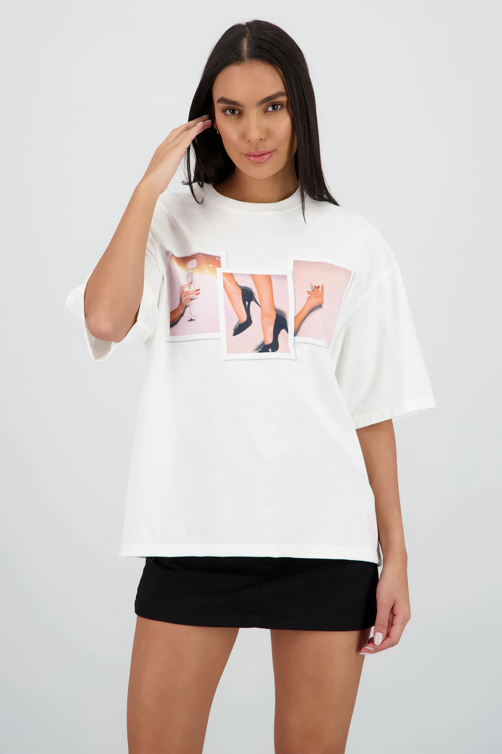 Playera oversized Playboy polaroids sold by Shasa product image thumbnail 2