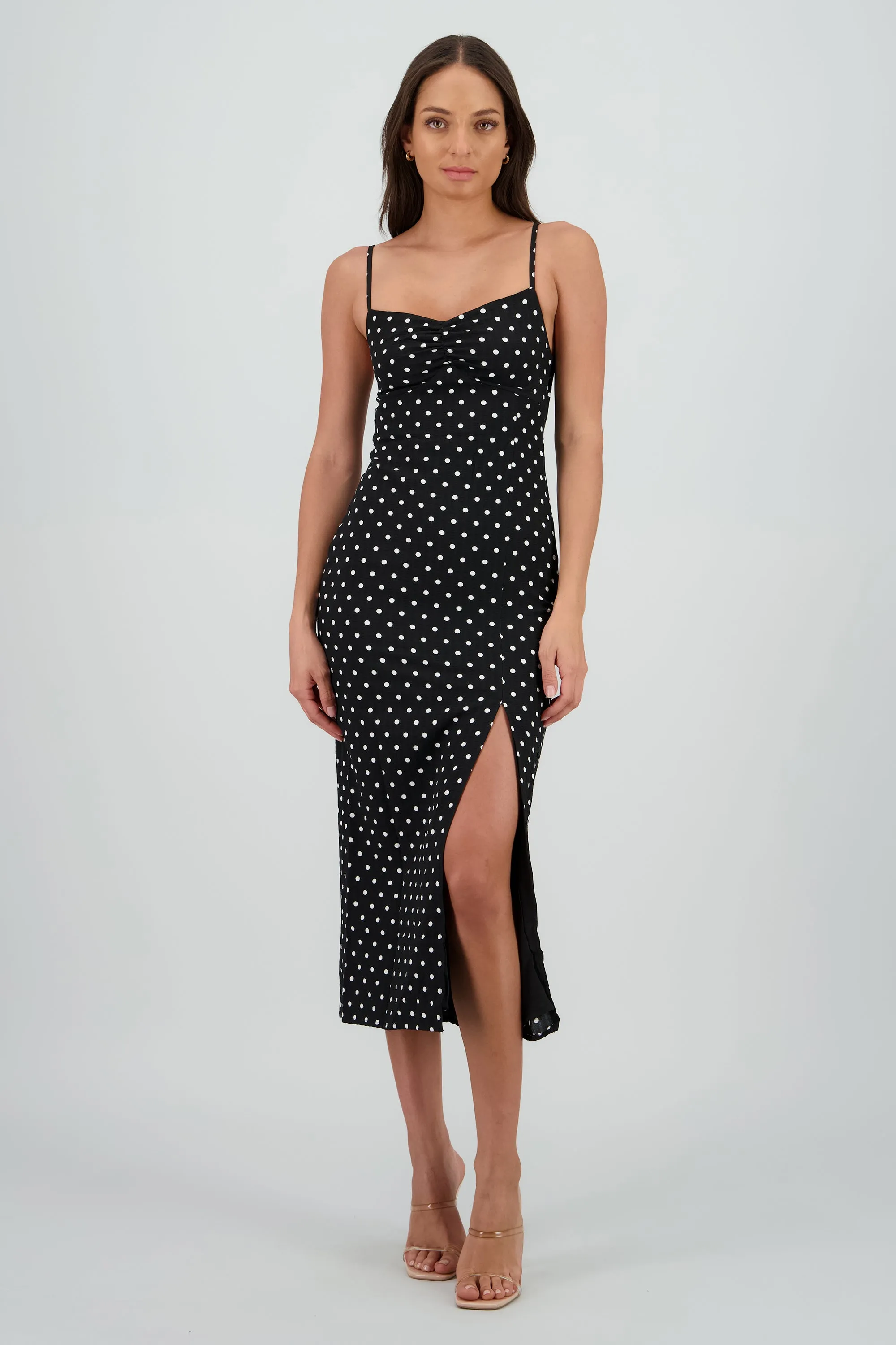 Vestido maxi polka detalle espalda sold by Shasa