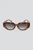 Lentes cateye gruesos sold by Shasa