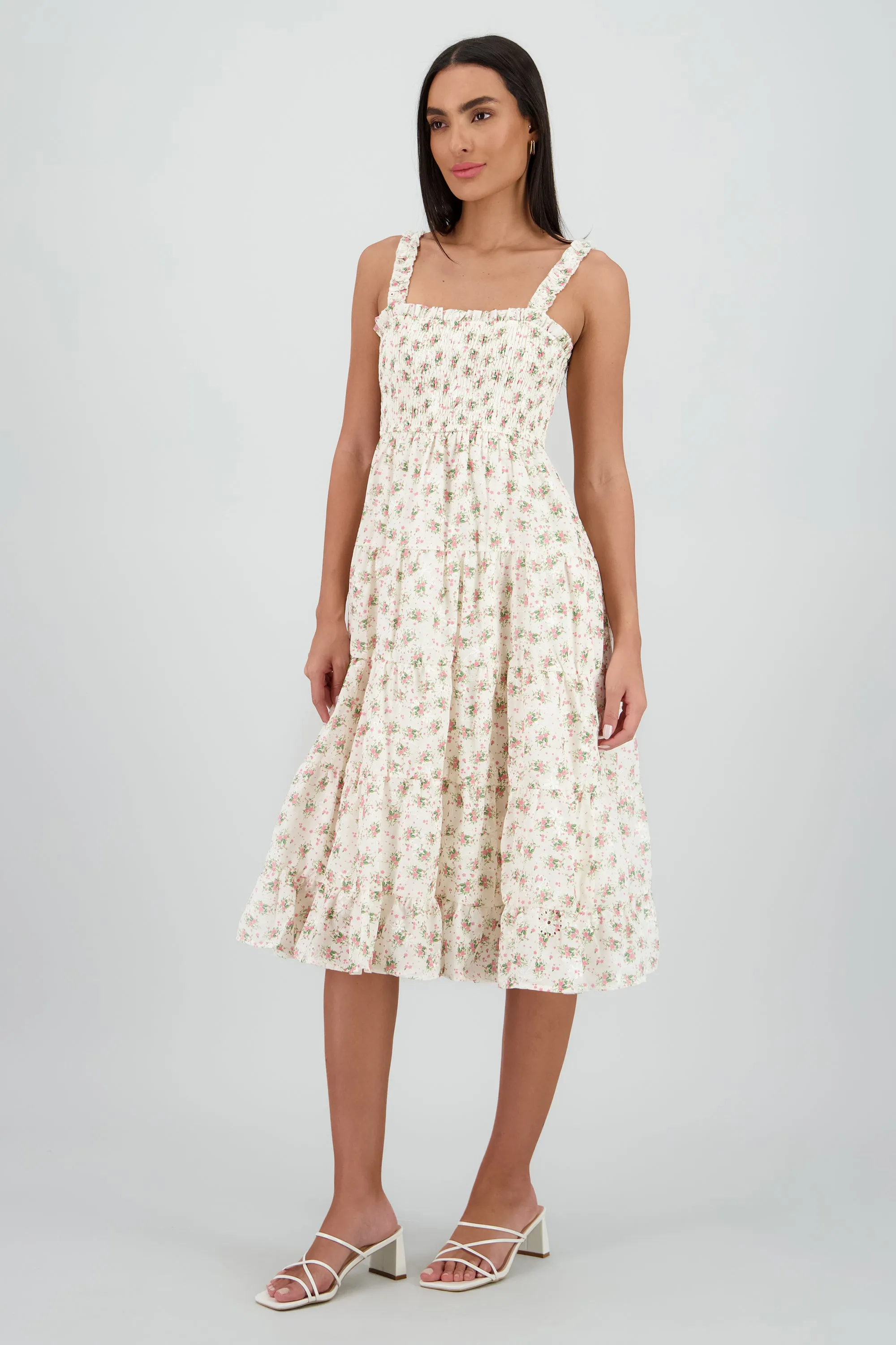 Vestido maxi bordado flores sold by Shasa product image thumbnail 3