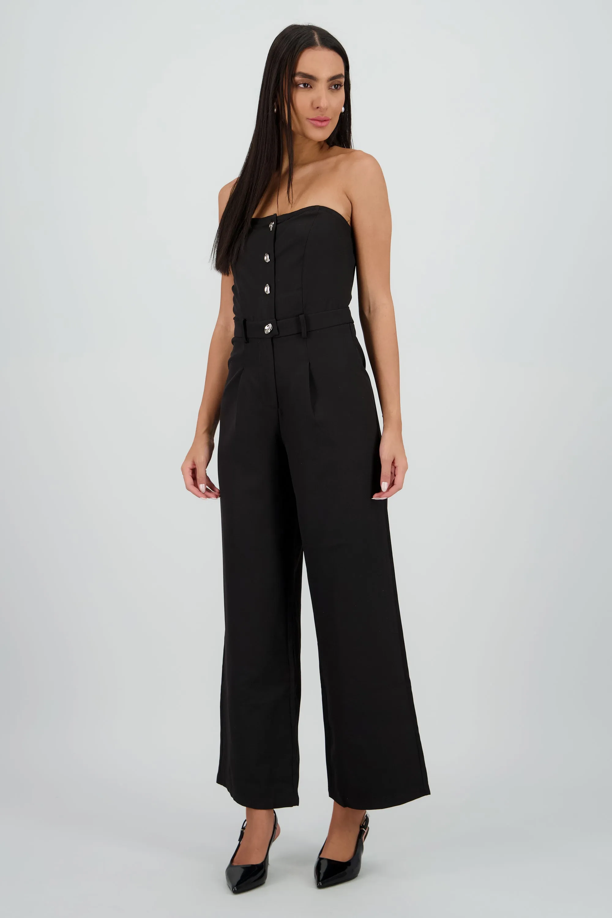 Jumpsuit con detalle de botones liso sold by Shasa