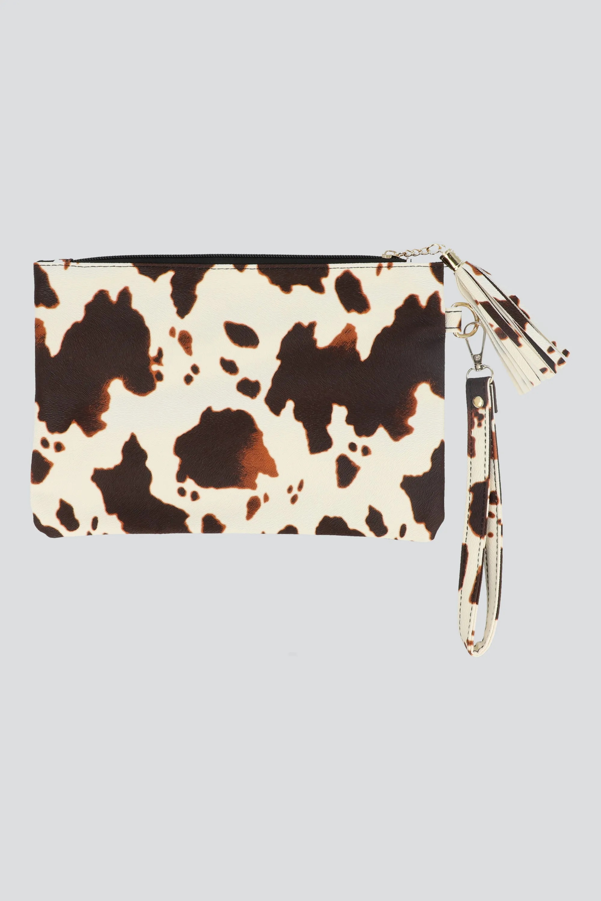 Clutch animal print sold by Shasa