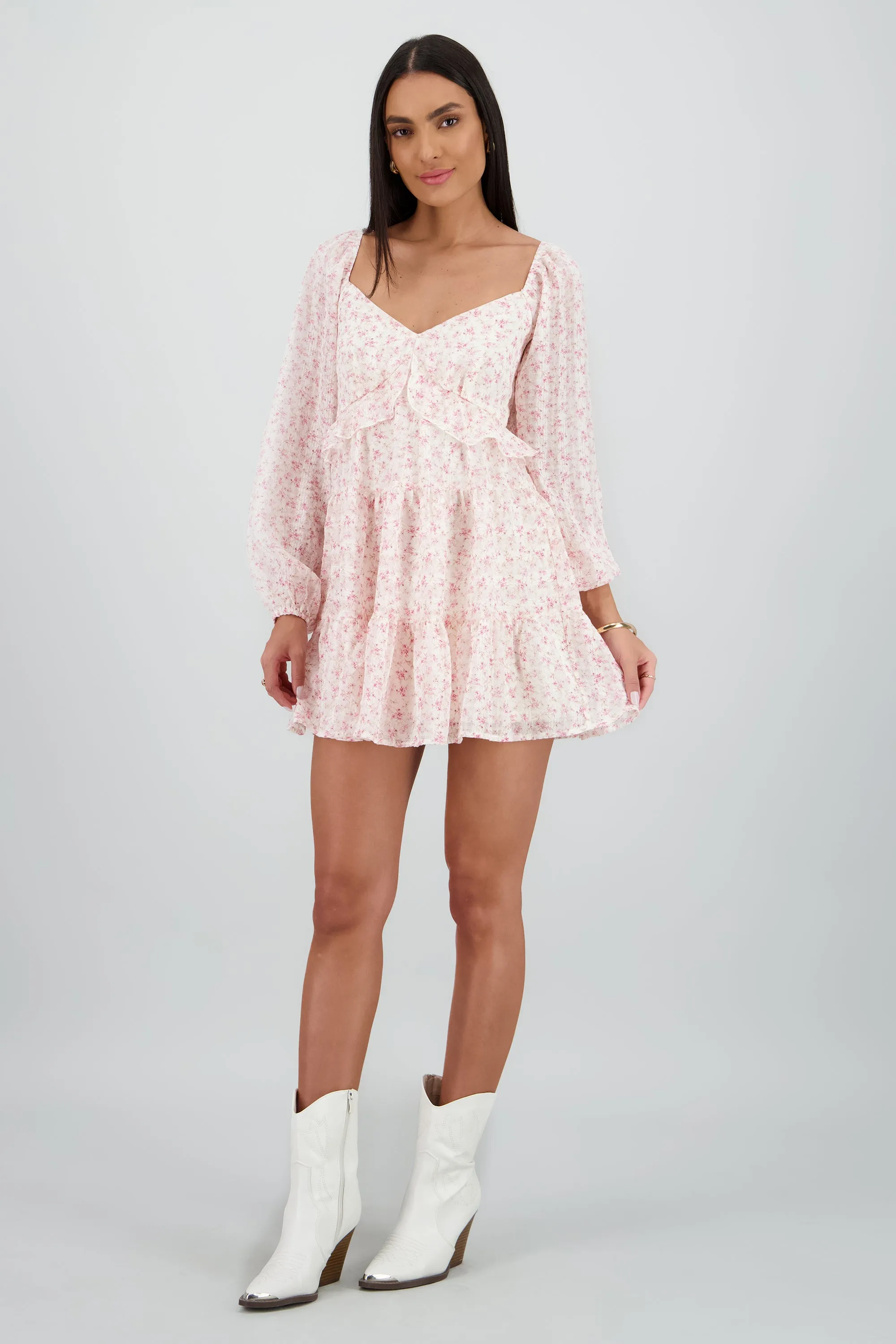 Vestido manga larga ligero olan sold by Shasa