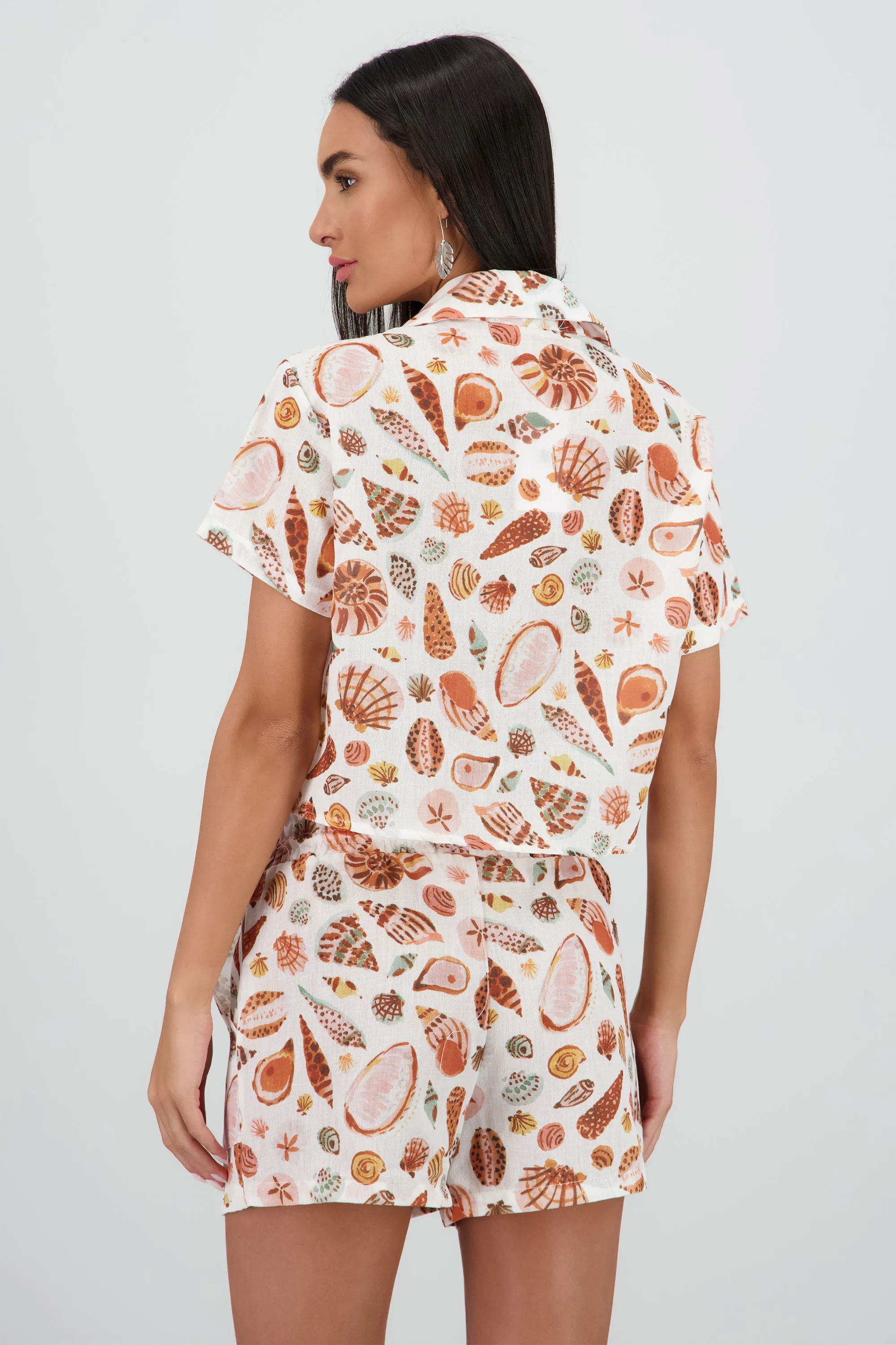 Camisa corta con estampado de conchas sold by Shasa product image thumbnail 4