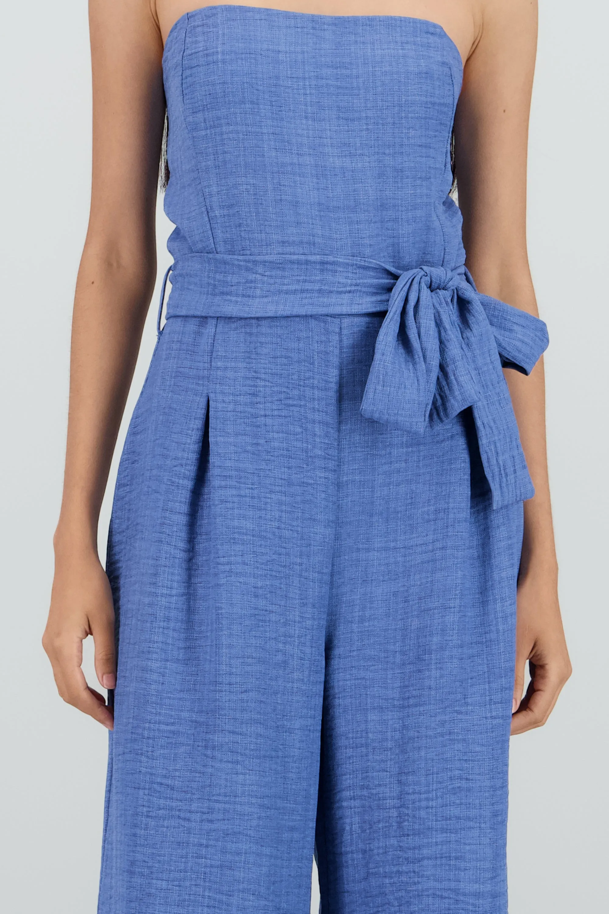 Jumpsuit strapples ligero detalle lazo sold by Shasa product image thumbnail 5