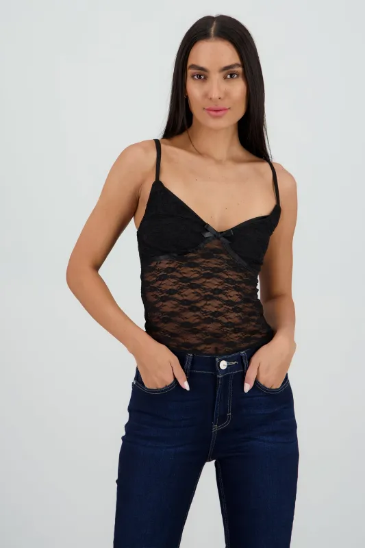 Top tirantes escote v detalle encaje sold by Shasa