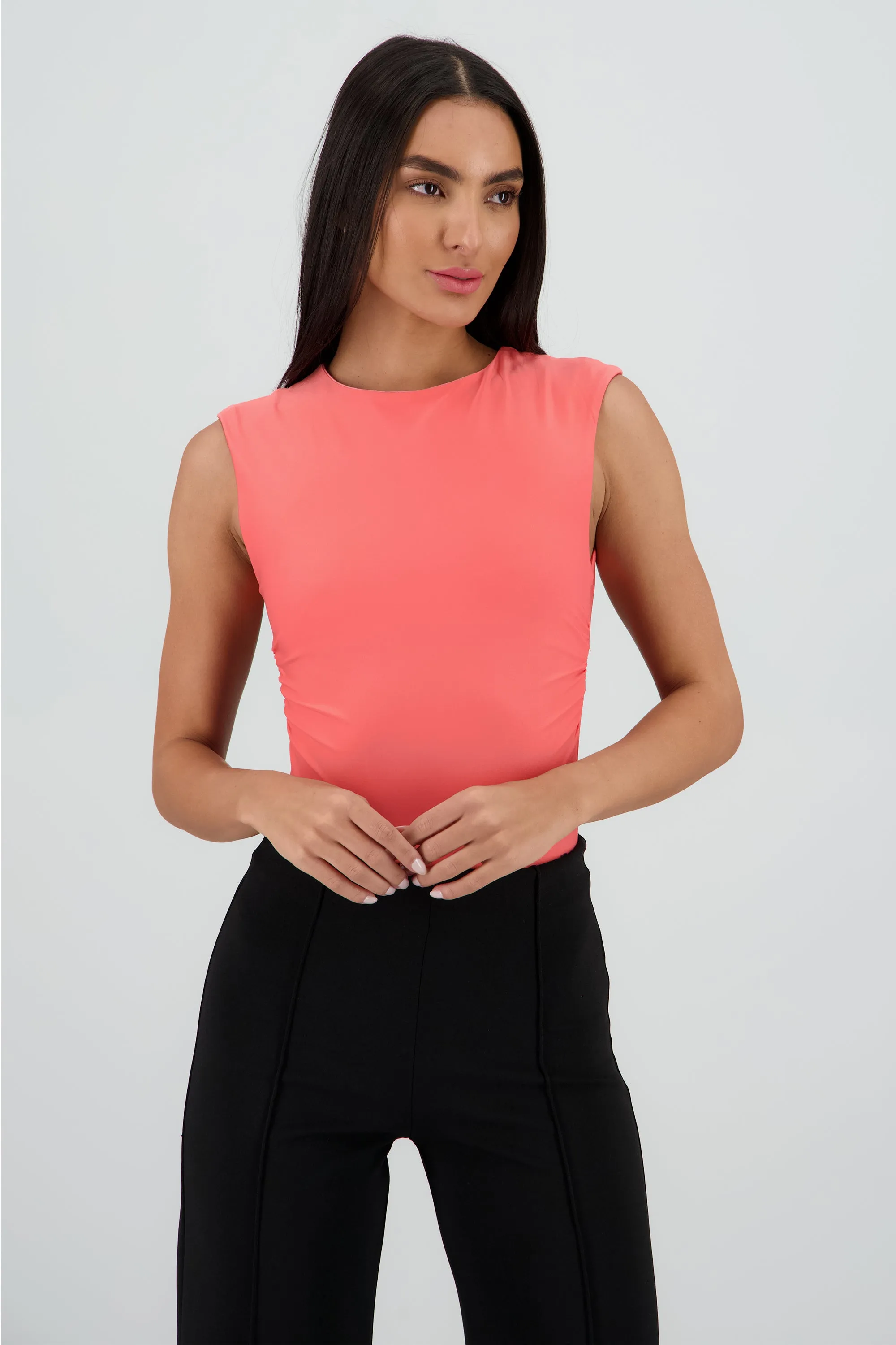 Body sin manga cuello redondo sold by Shasa product image thumbnail 2