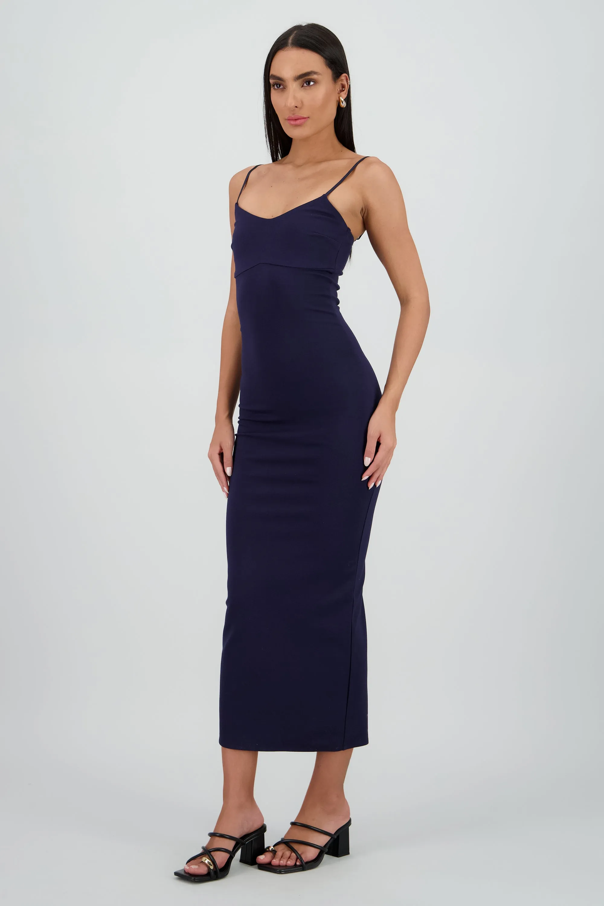 Maxi vestido bodycon liso sold by Shasa product image thumbnail 3