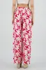 Pantalon amplio estampado flores sold by Shasa