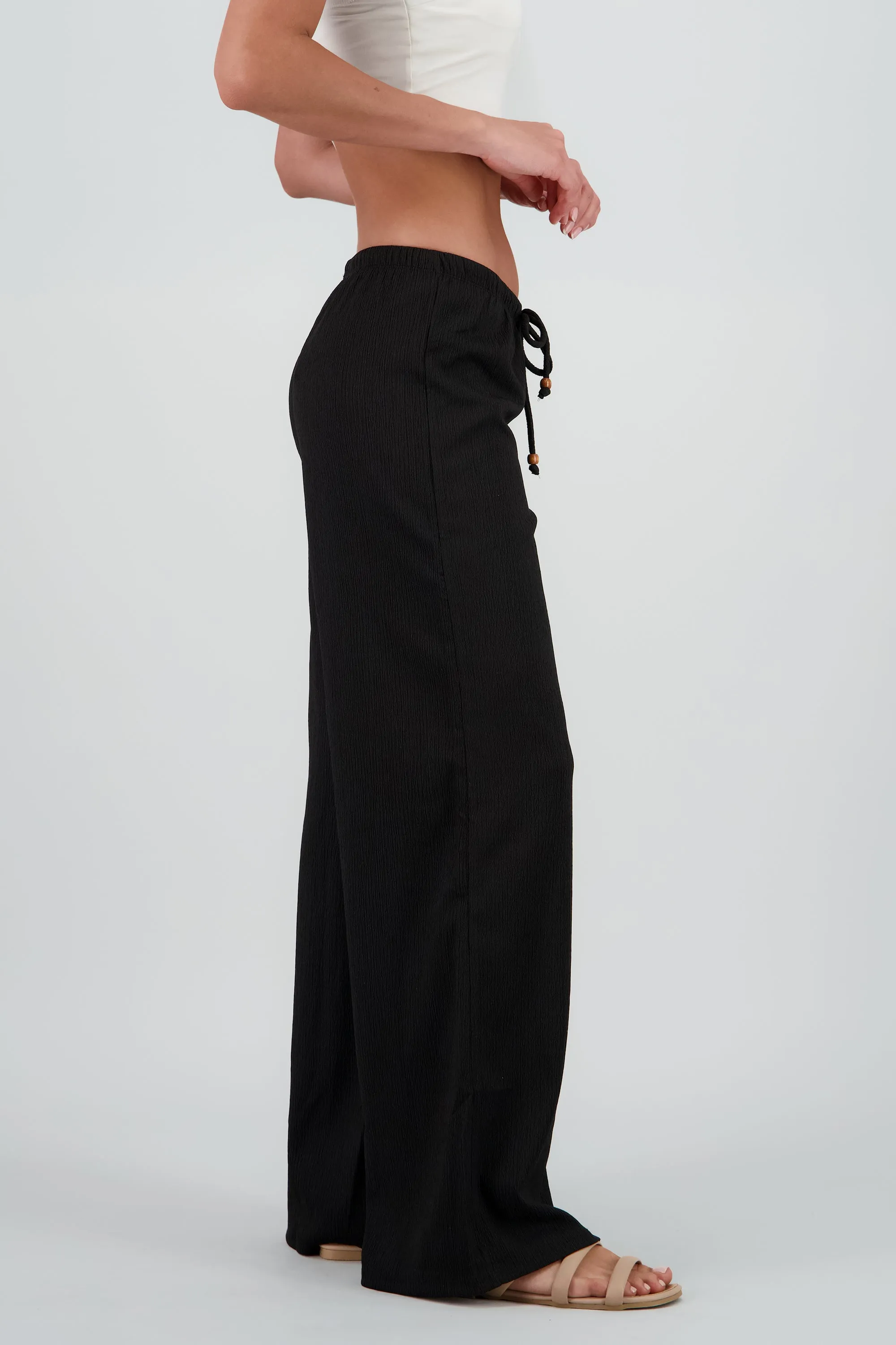 Pantalon amplio jaretas detalle cuentas sold by Shasa product image thumbnail 3